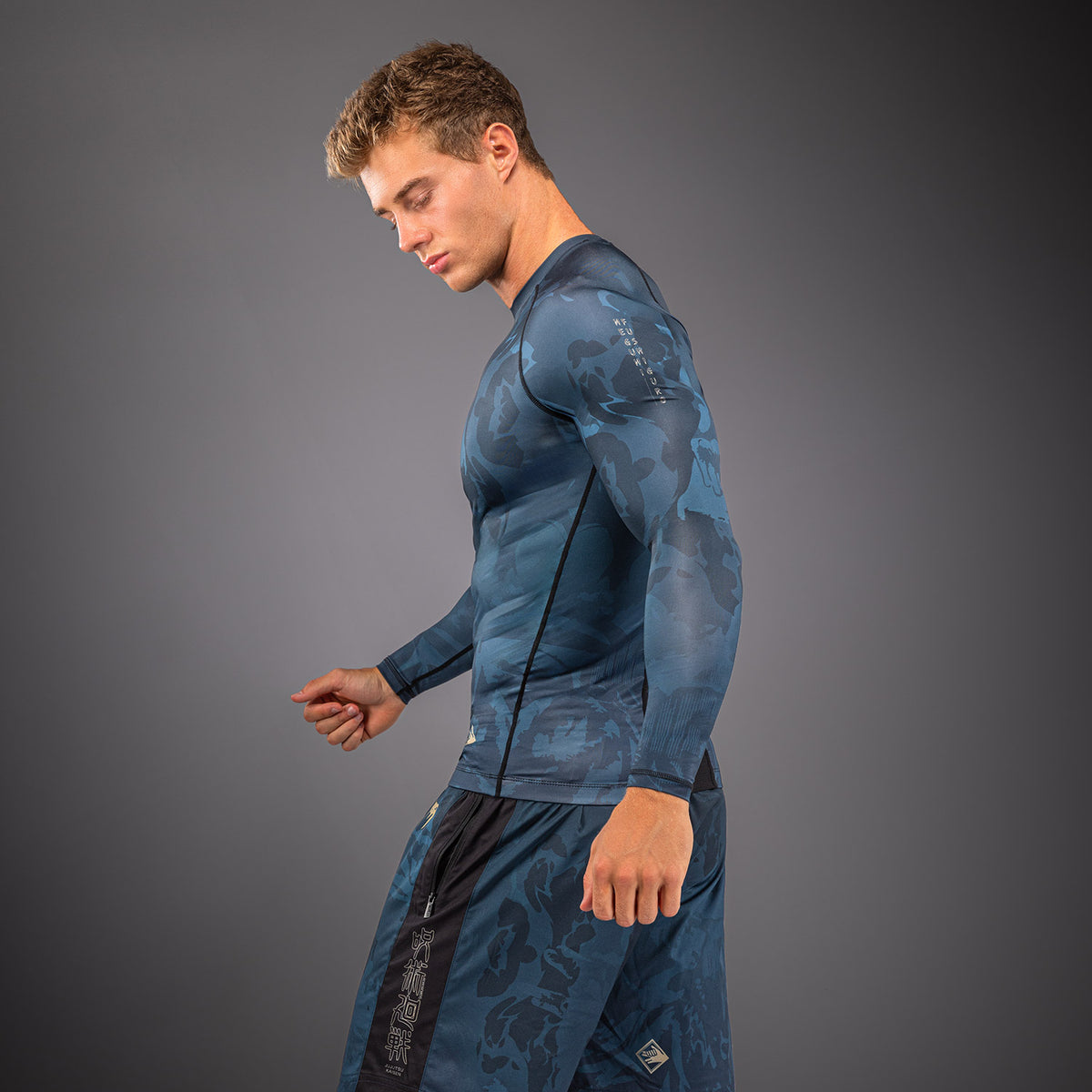Jujutsu Kaisen x Venum Fushiguro Rashguard met lange mouwen – Oceaan blauw