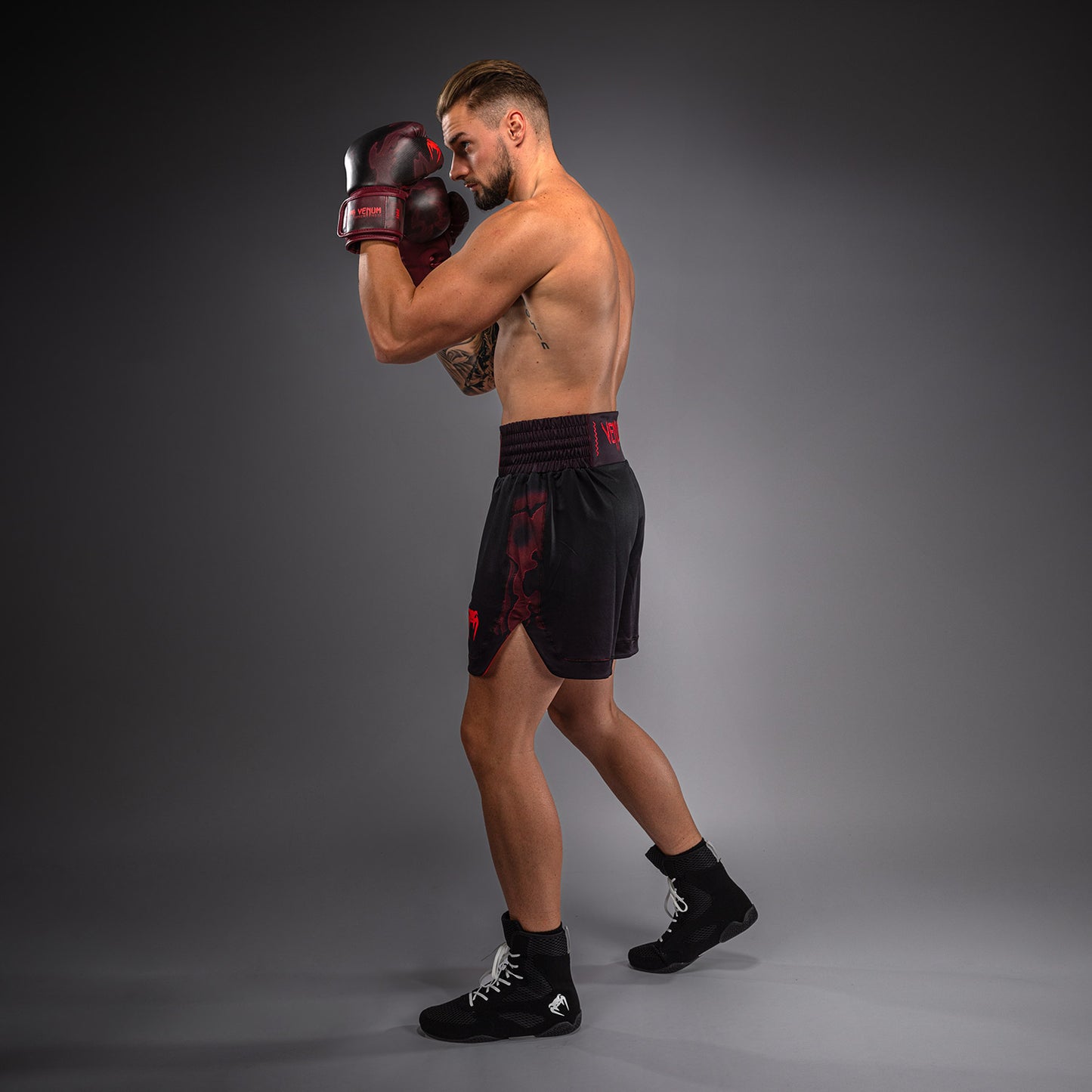 Venum Spectre Boksshort – Zwart/Rood