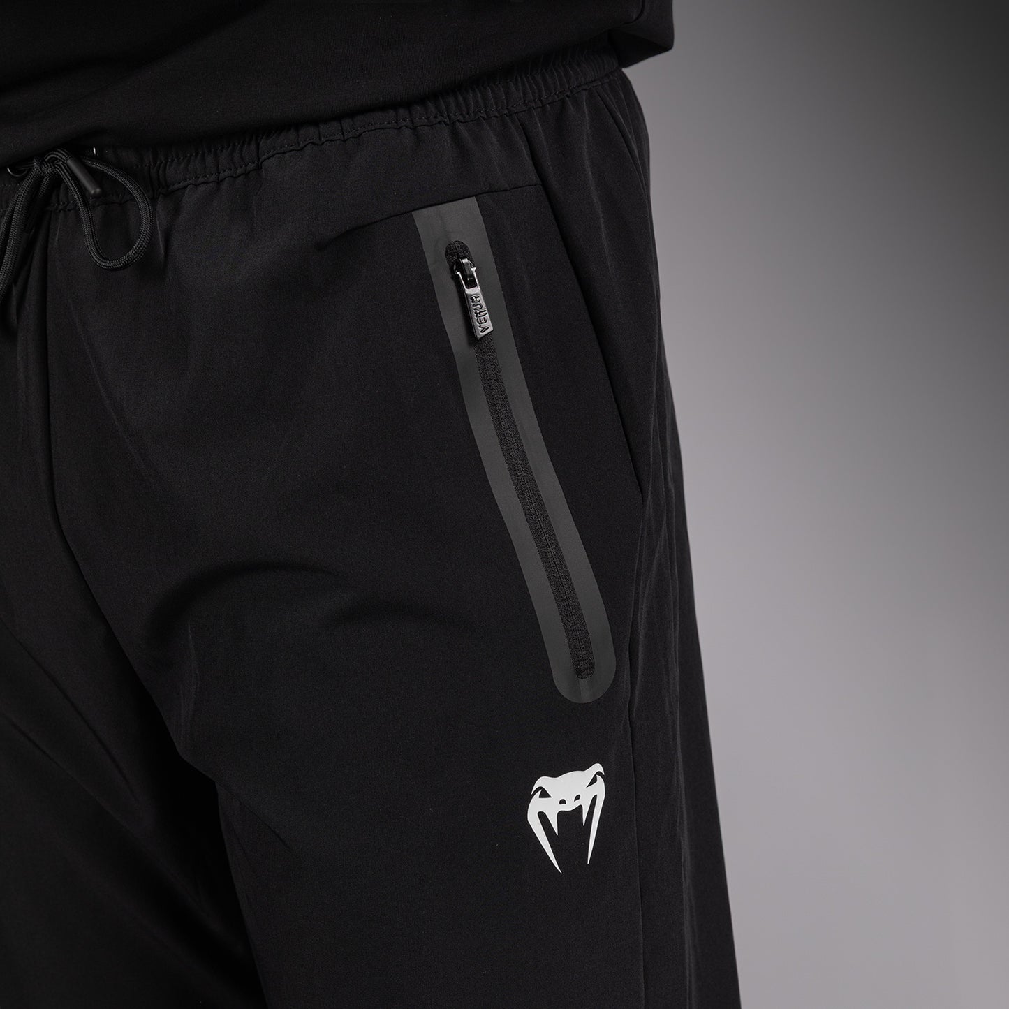 Venum Adrenaline Joggers – Zwart/Zilvergrijs