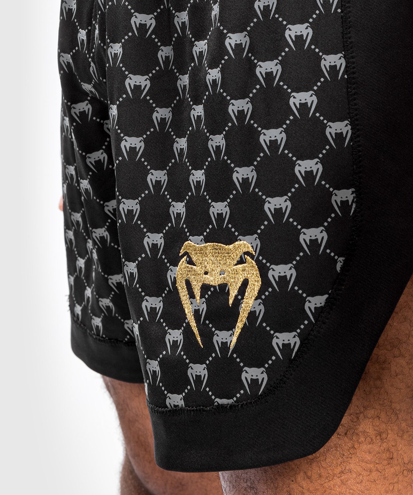 Venum Monogram Boxing Shorts - Zwart