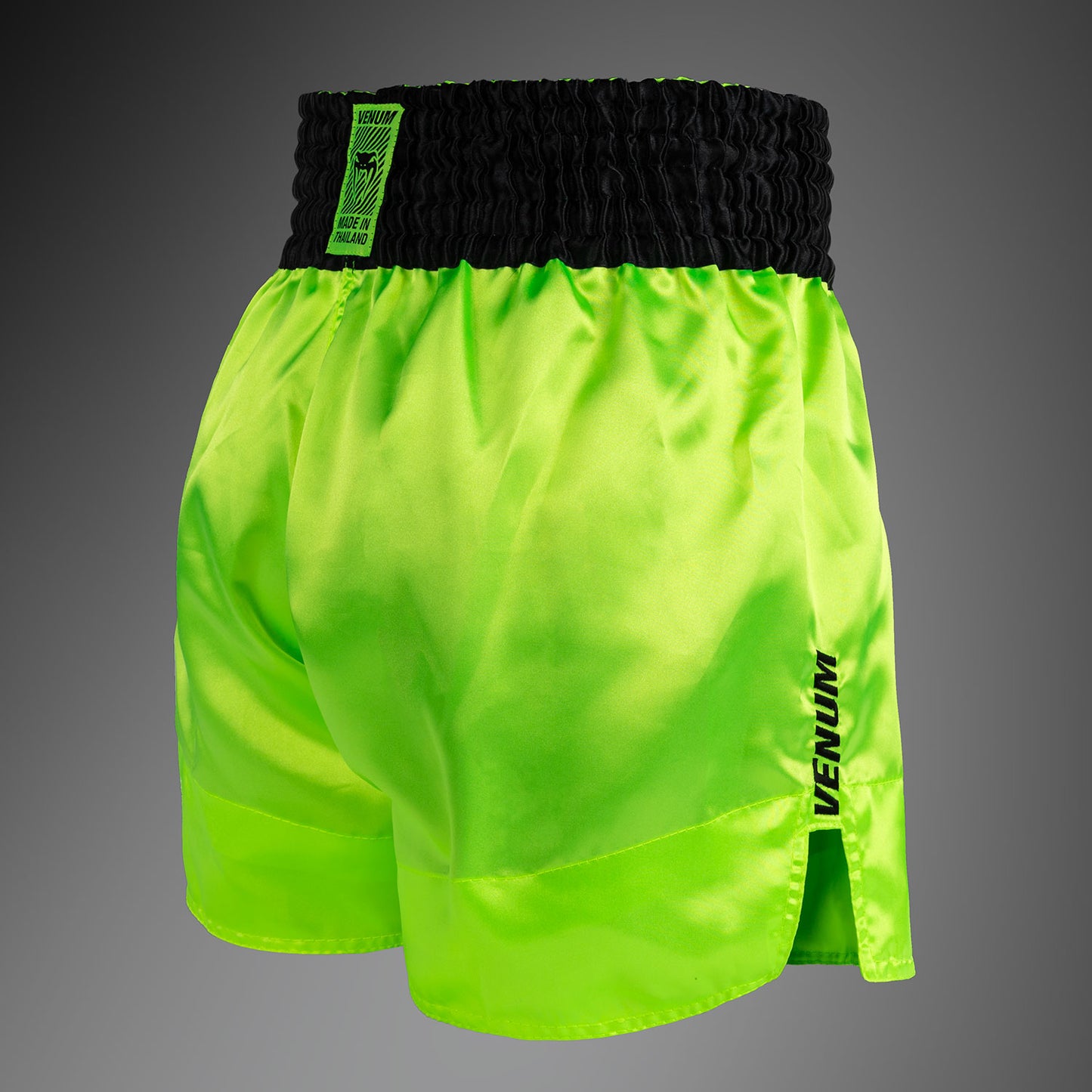 Venum Classic Evo Muay Thai Shorts - Neon Geel/Zwart