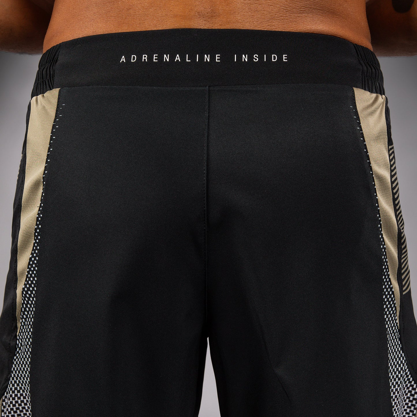 Venum Adrenaline Fightshorts – Zwart/Zand