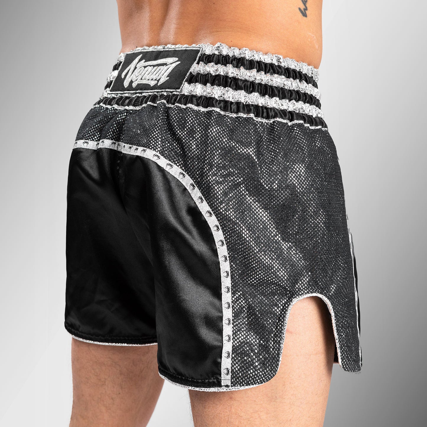 Venum Absolute 2.0 Muay Thai-short - zwart/zilver