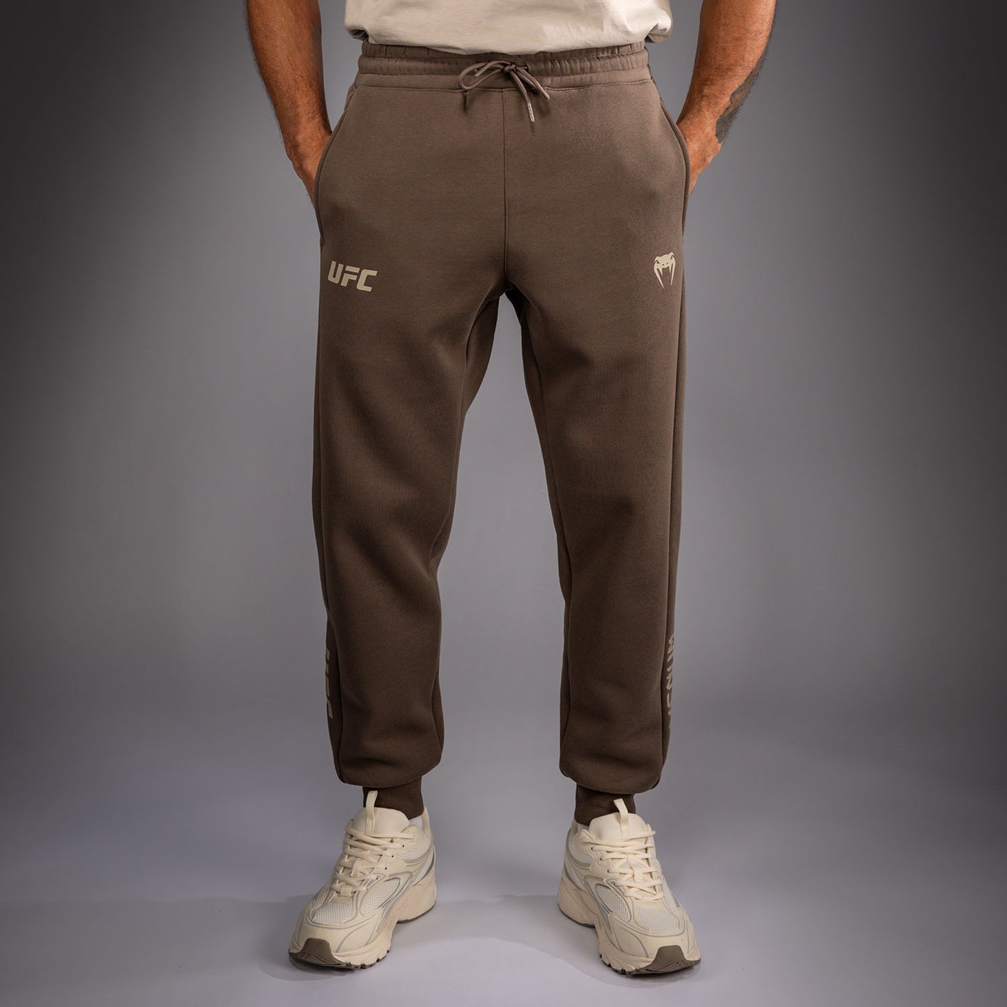 Venum UFC Unity by Venum Authentic Fight Week Heren Katoenen Broek - Bruin