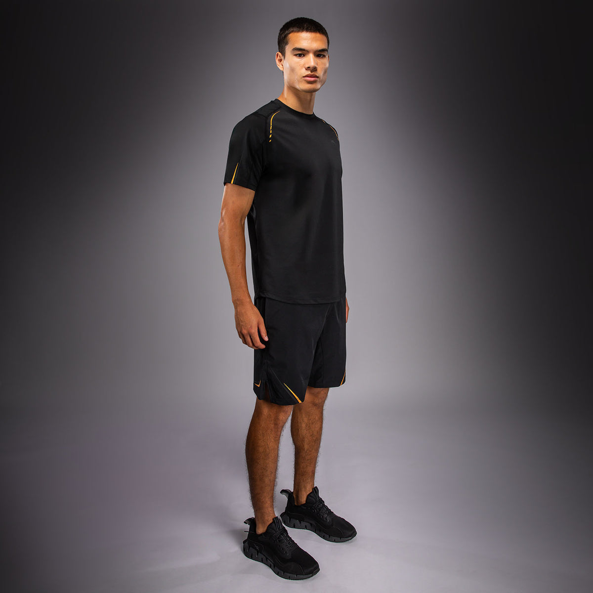 Venum G-Core Dry Tech T-shirt - Zwart/Goud
