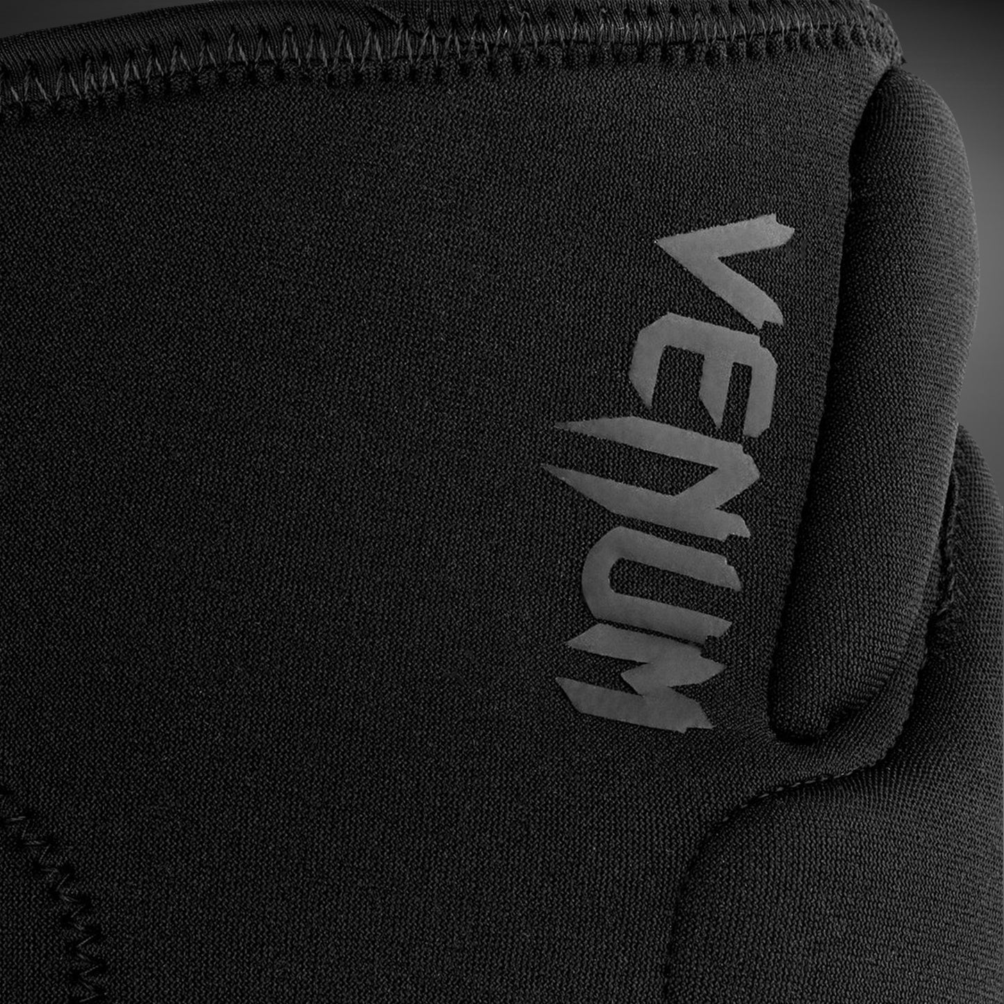 Venum Kontact Kniebeschermers - Paar - Zwart/Zwart