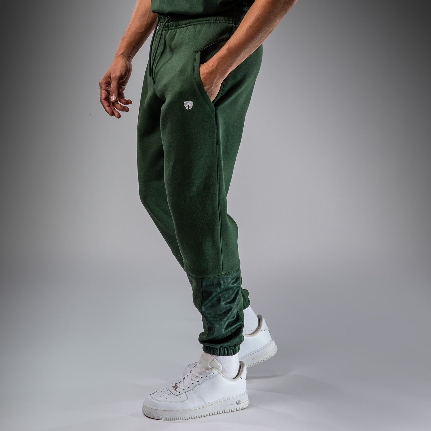 Venum Silent Power Joggers - Bosgroen