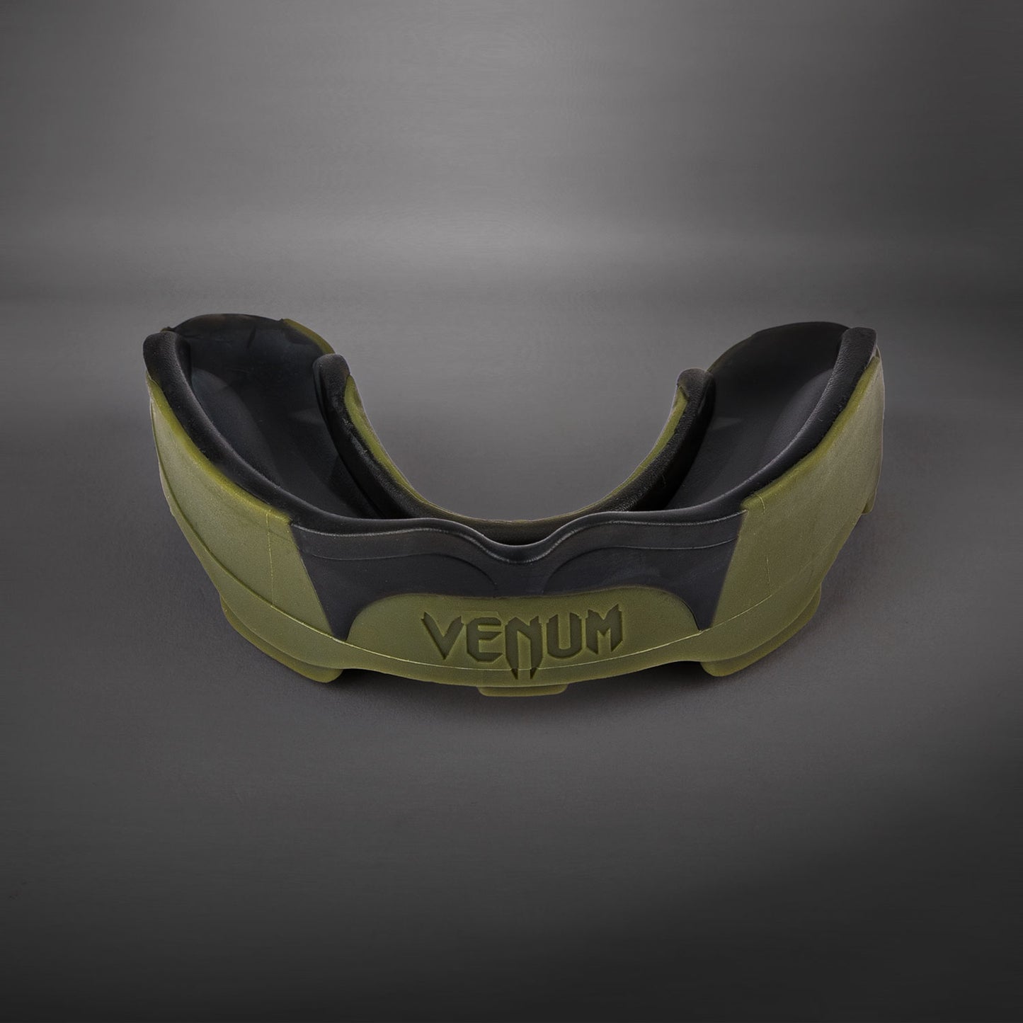 Venum Predator Gebitsbeschermer – Kaki/Zwart