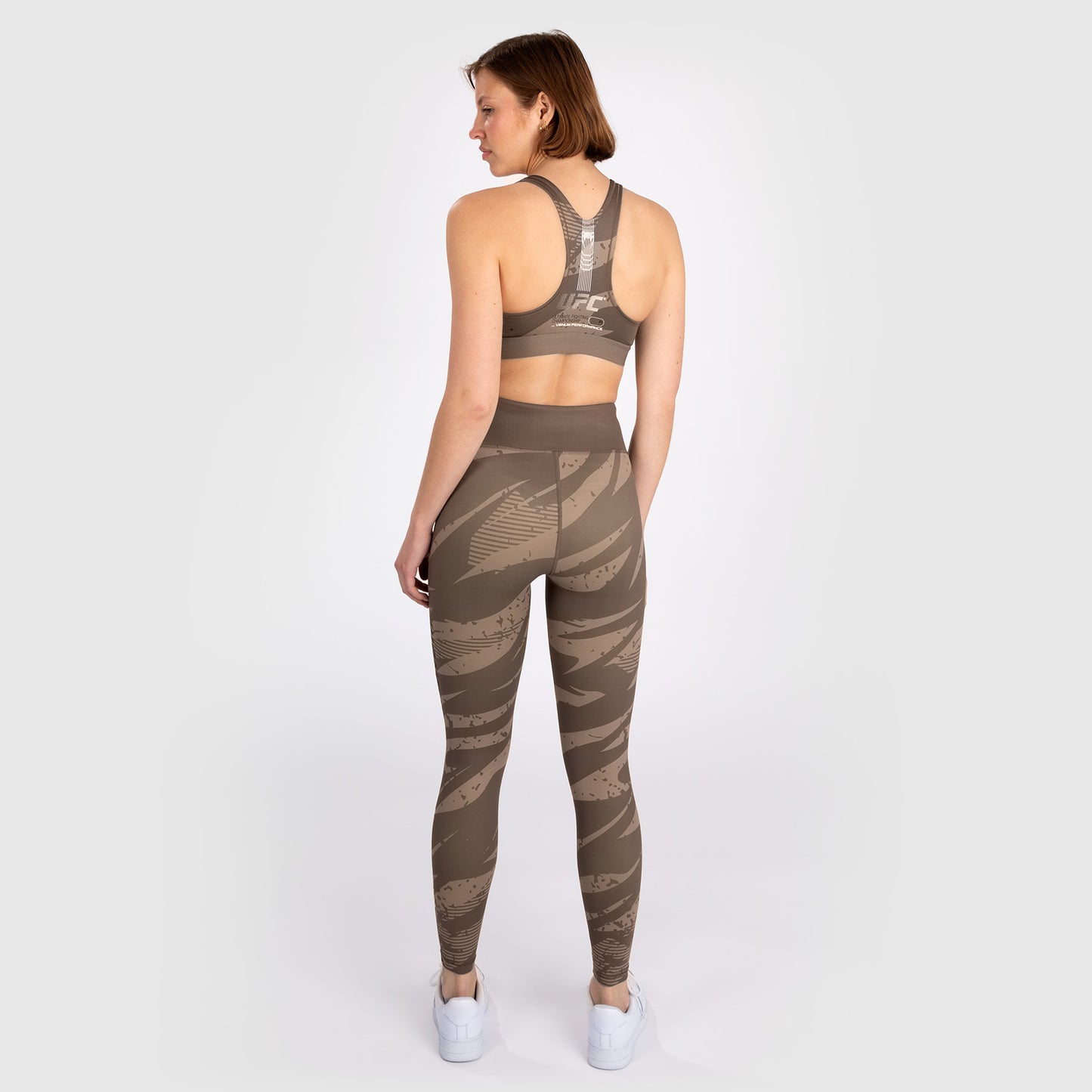UFC Adrenaline by Venum Fight Week Dames Sportbeha – Desert Camo