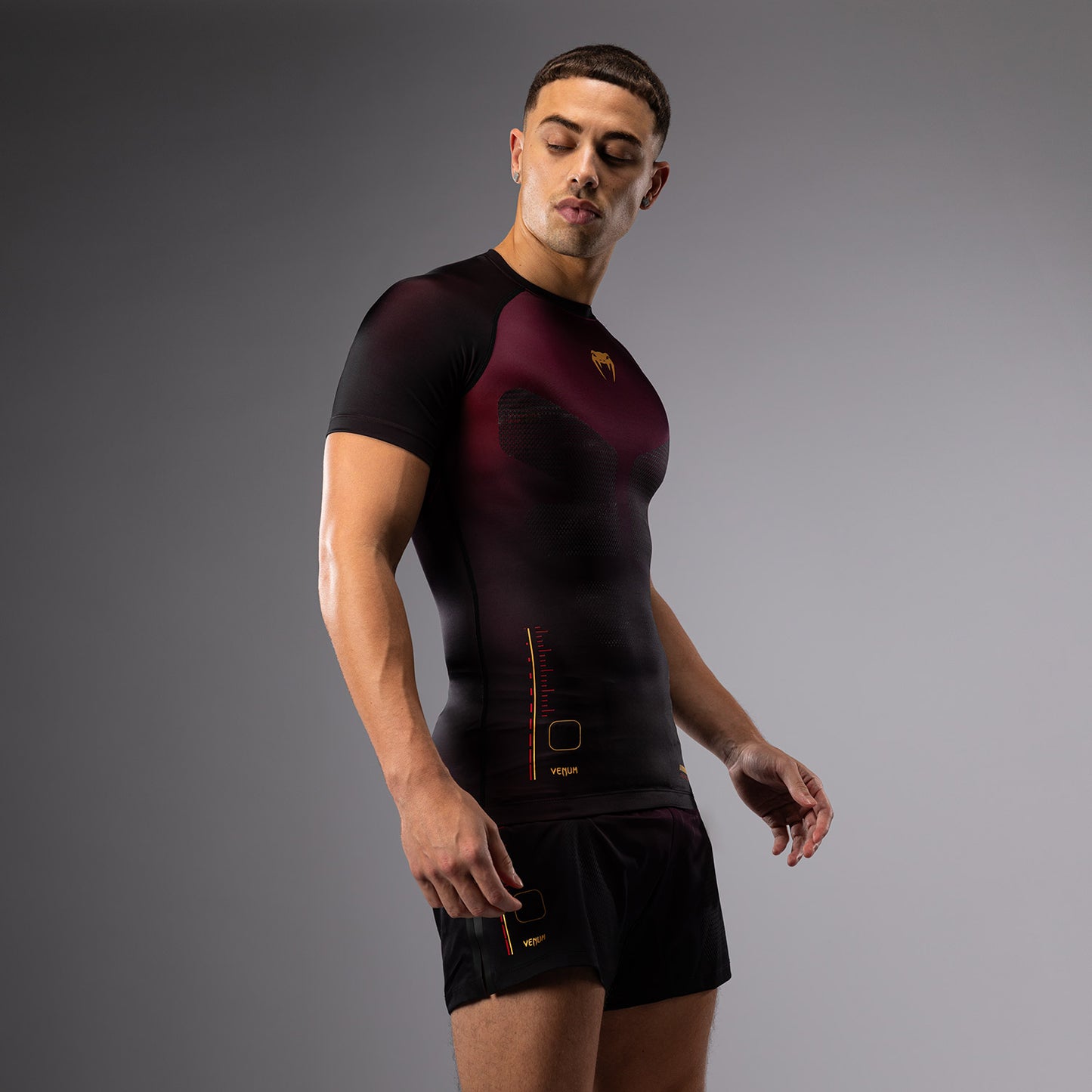 Venum Tactical XT Heren-Rashguard met korte mouwen - Zwart/Bourgondië/Goud