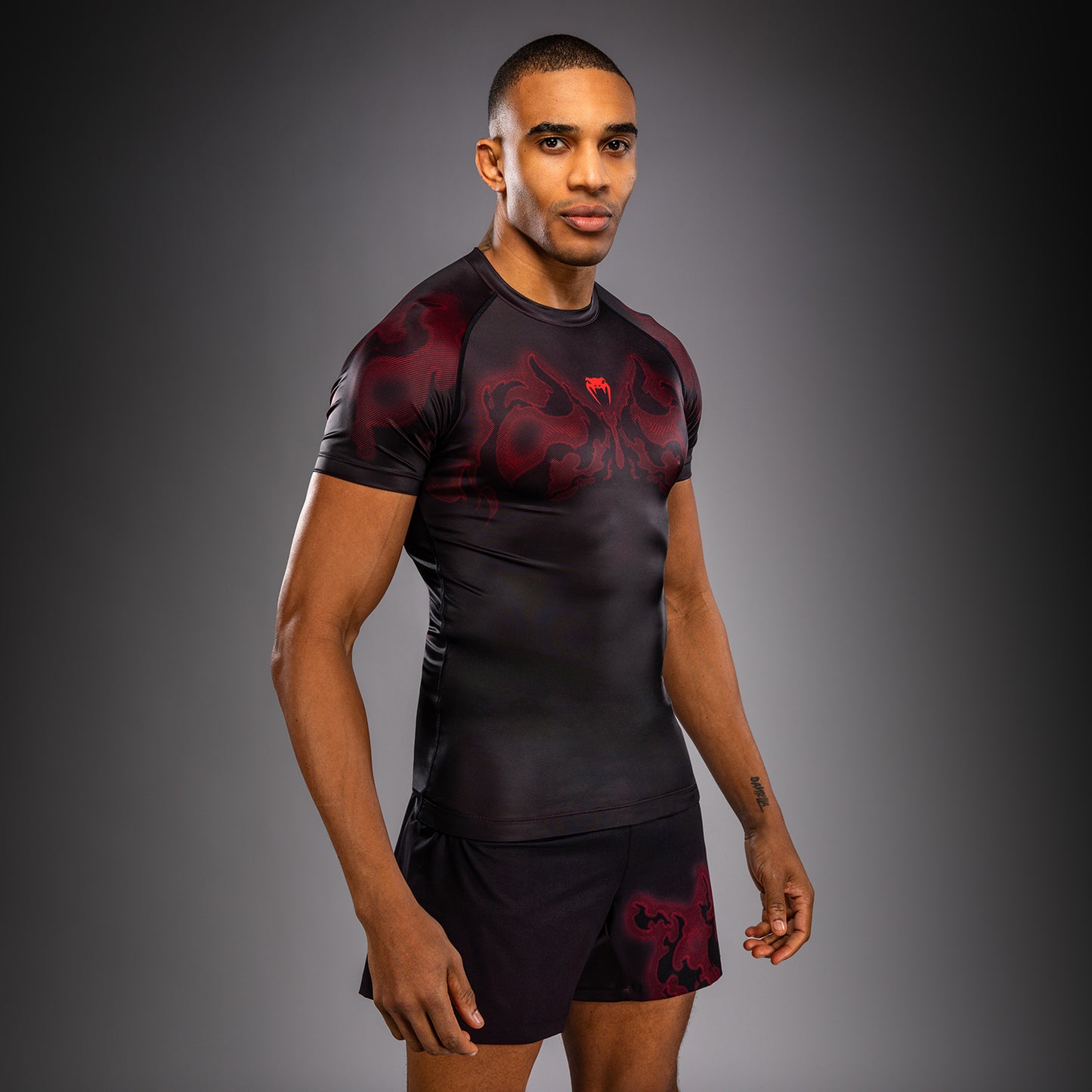 Venum Spectre Rashguards met korte mouwen – Zwart/Rood