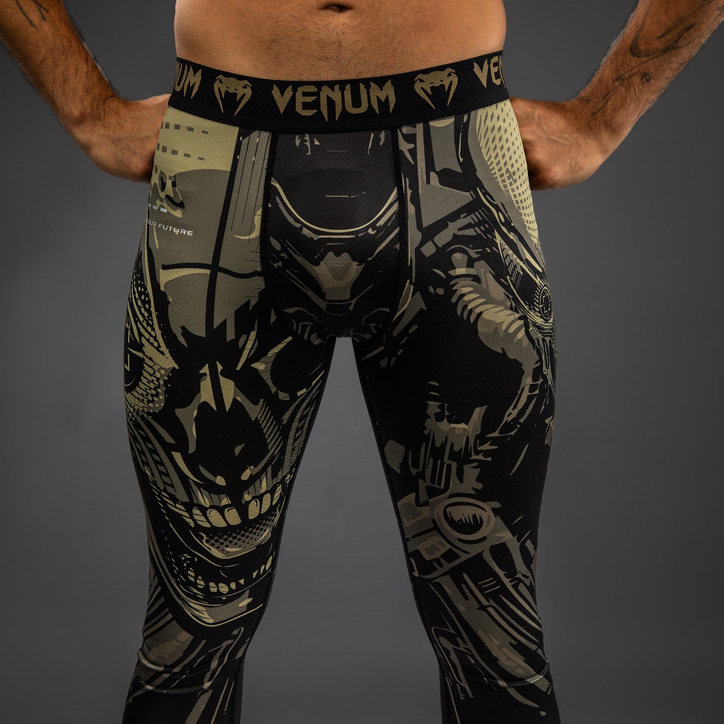 Venum Invader Spats - Zwart/Zand