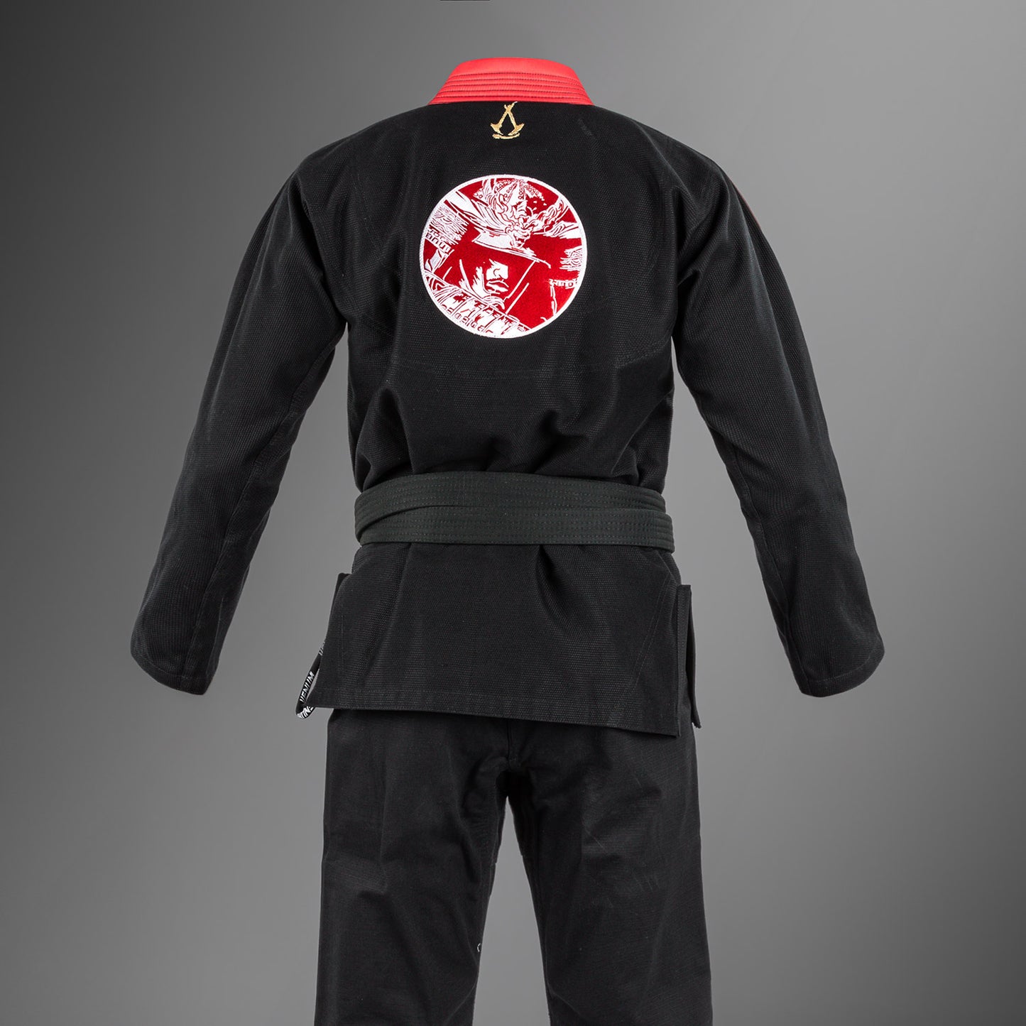 Venum x Assassin’s Creed Shadows BJJ Gi - Bourgondië/Zwart