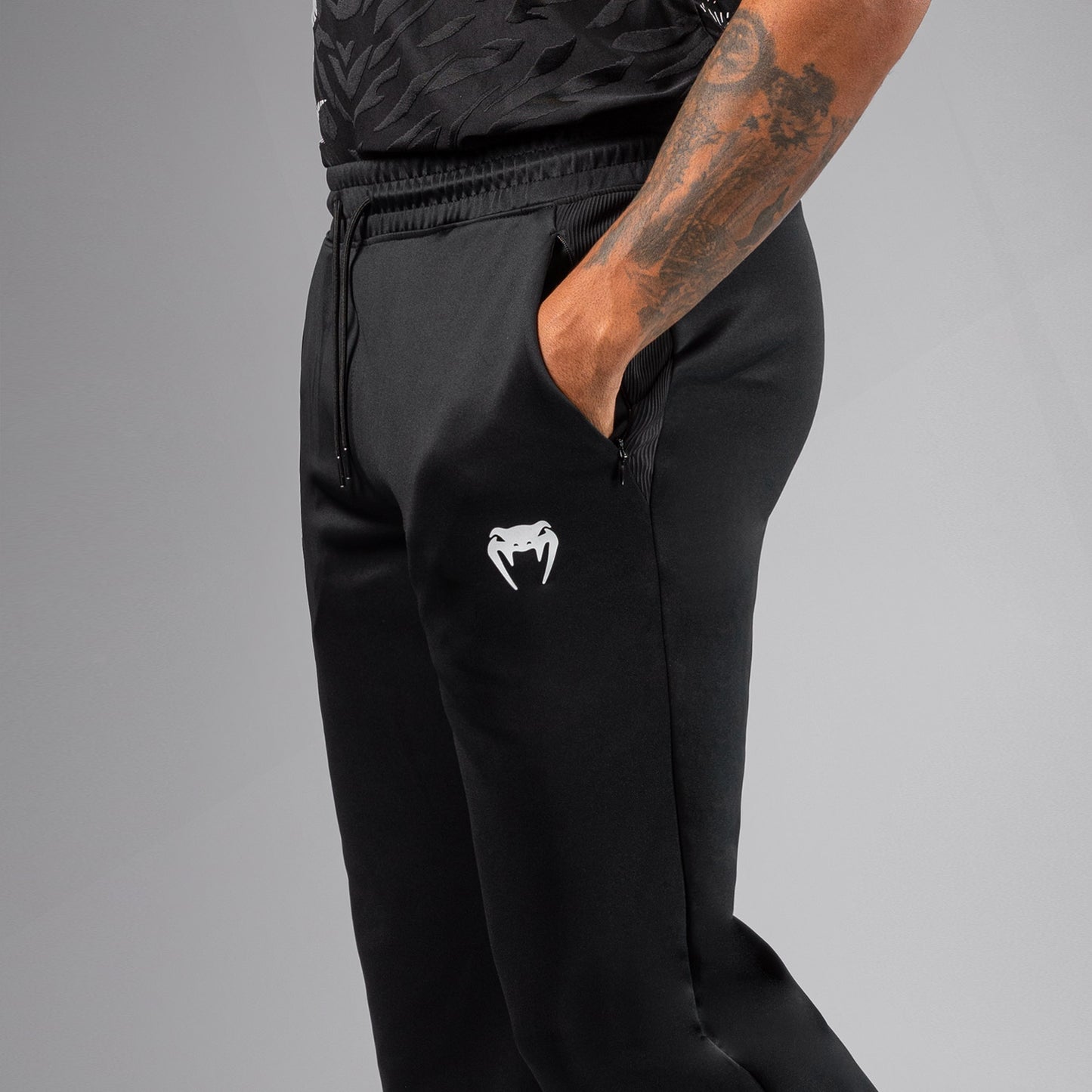 UFC Fusion by Venum Authentic Fight Night Rechte Pijp Broek voor Heren - Zwart