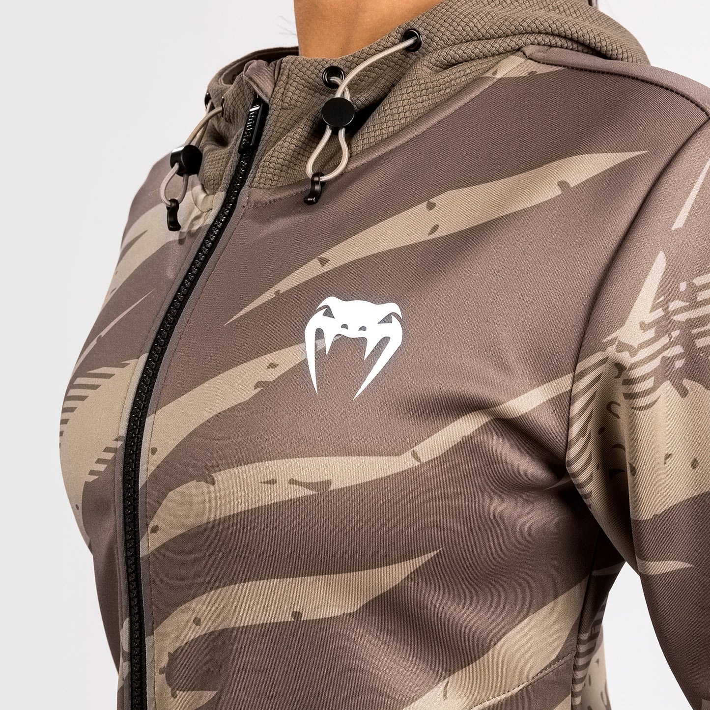 UFC Adrenaline By Venum Fight Week Jas Met Capuchon Voor Vrouwen - Desert Camo
