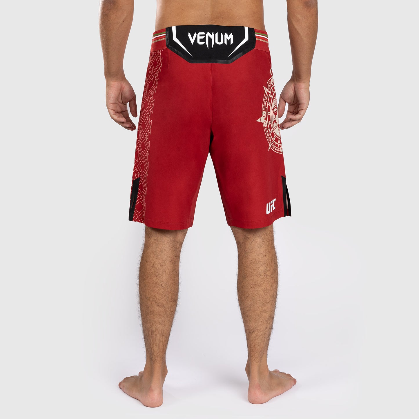 Noche UFC by Venum Authentic Fight Night Heren Fight Short - Long Fit - Rood
