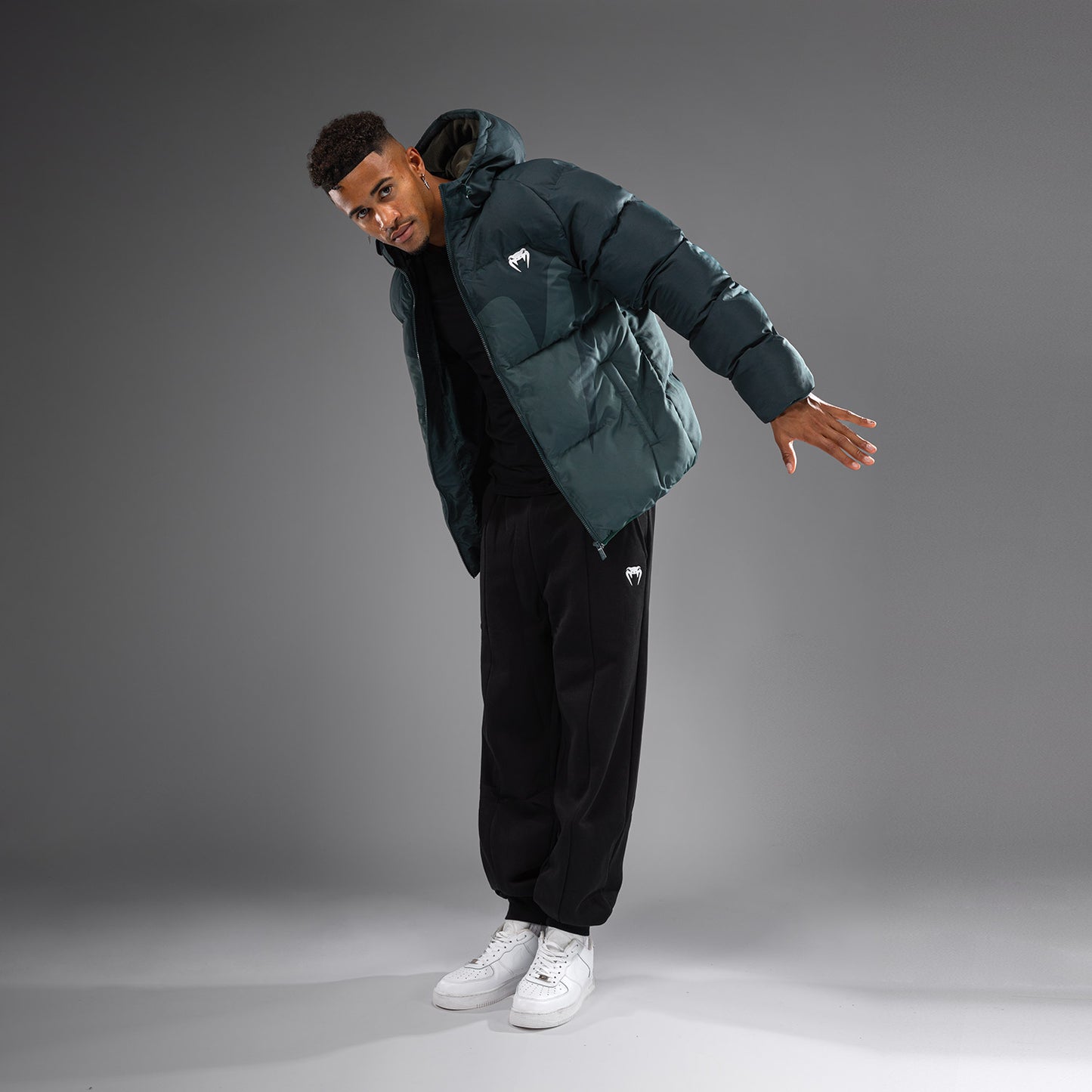 Venum Attack Donsjack - Legergroen