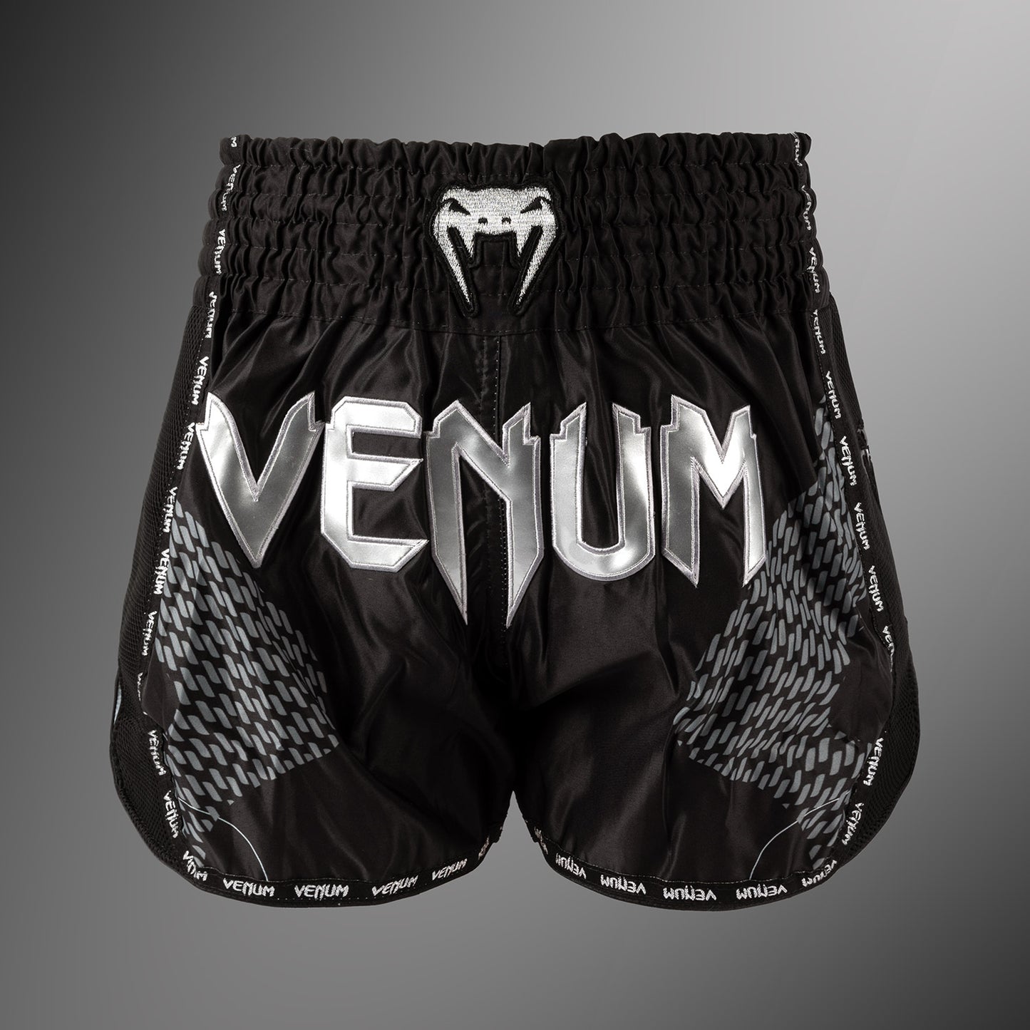 Venum Nexus Muay Thai Shorts – Zwart/Zilver