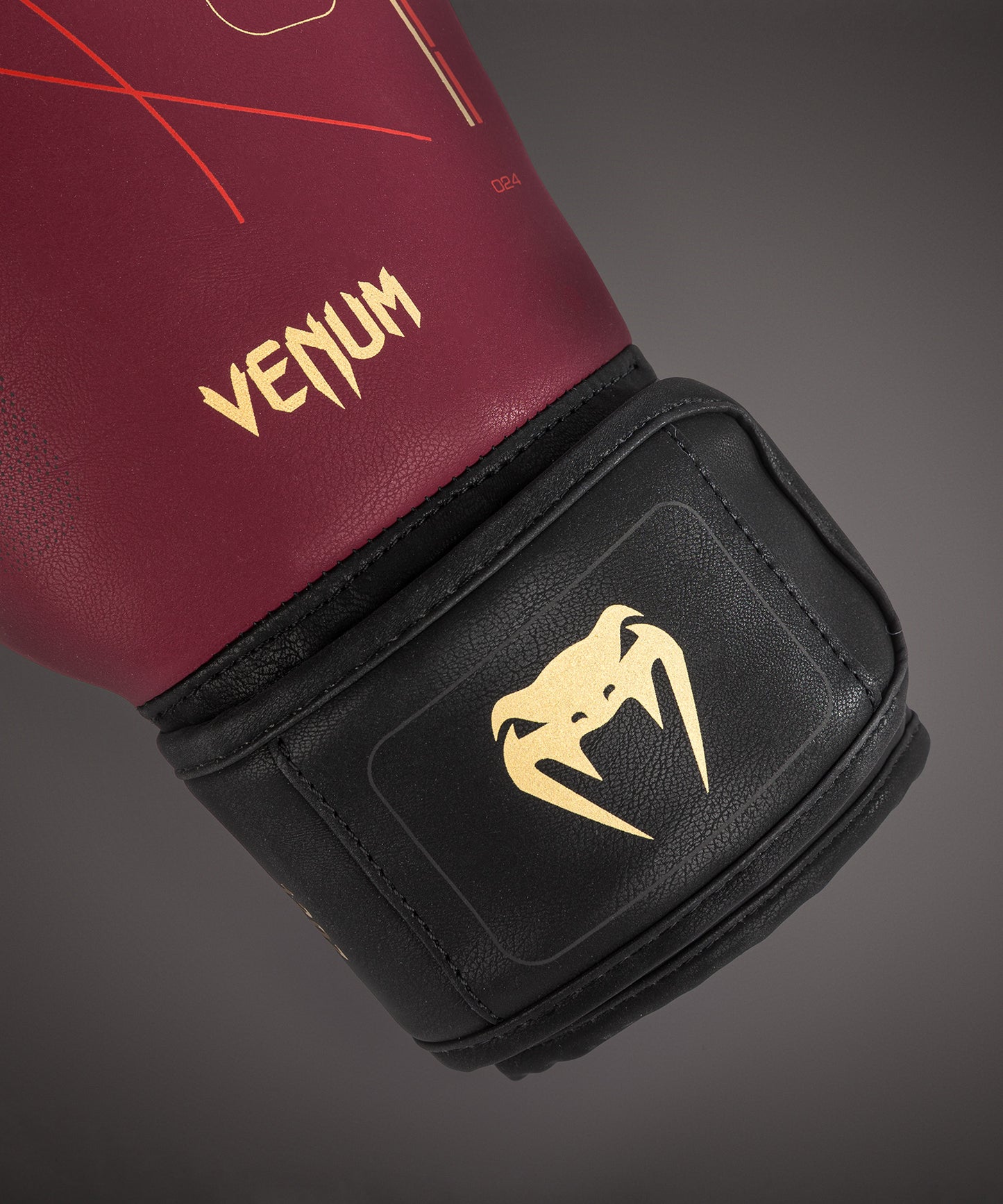 Venum Tactical XT Bokshandschoenen - Zwart/Bourgondië/Goud