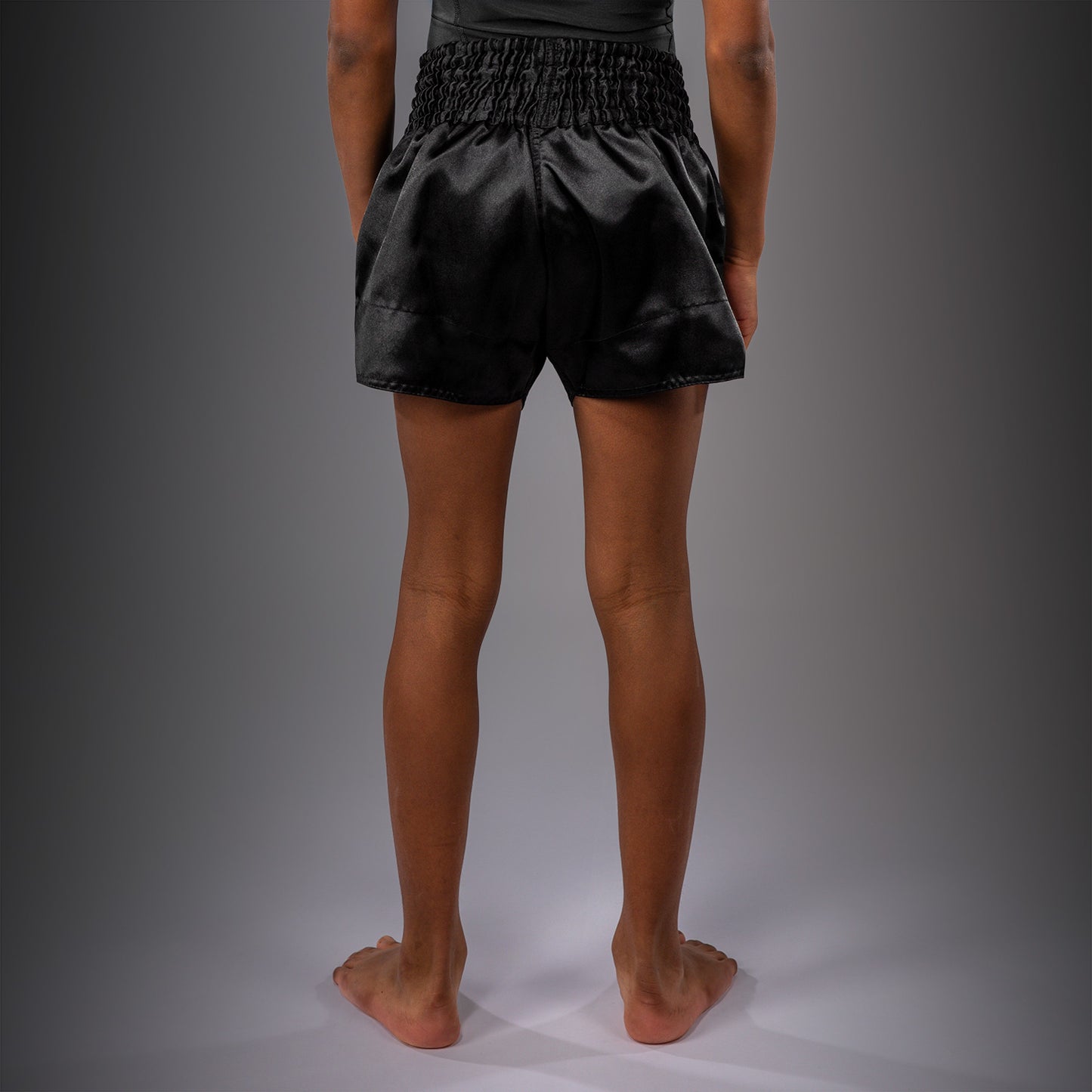 Venum Classic Muay Thai Short voor kinderen – Zwart/Goud