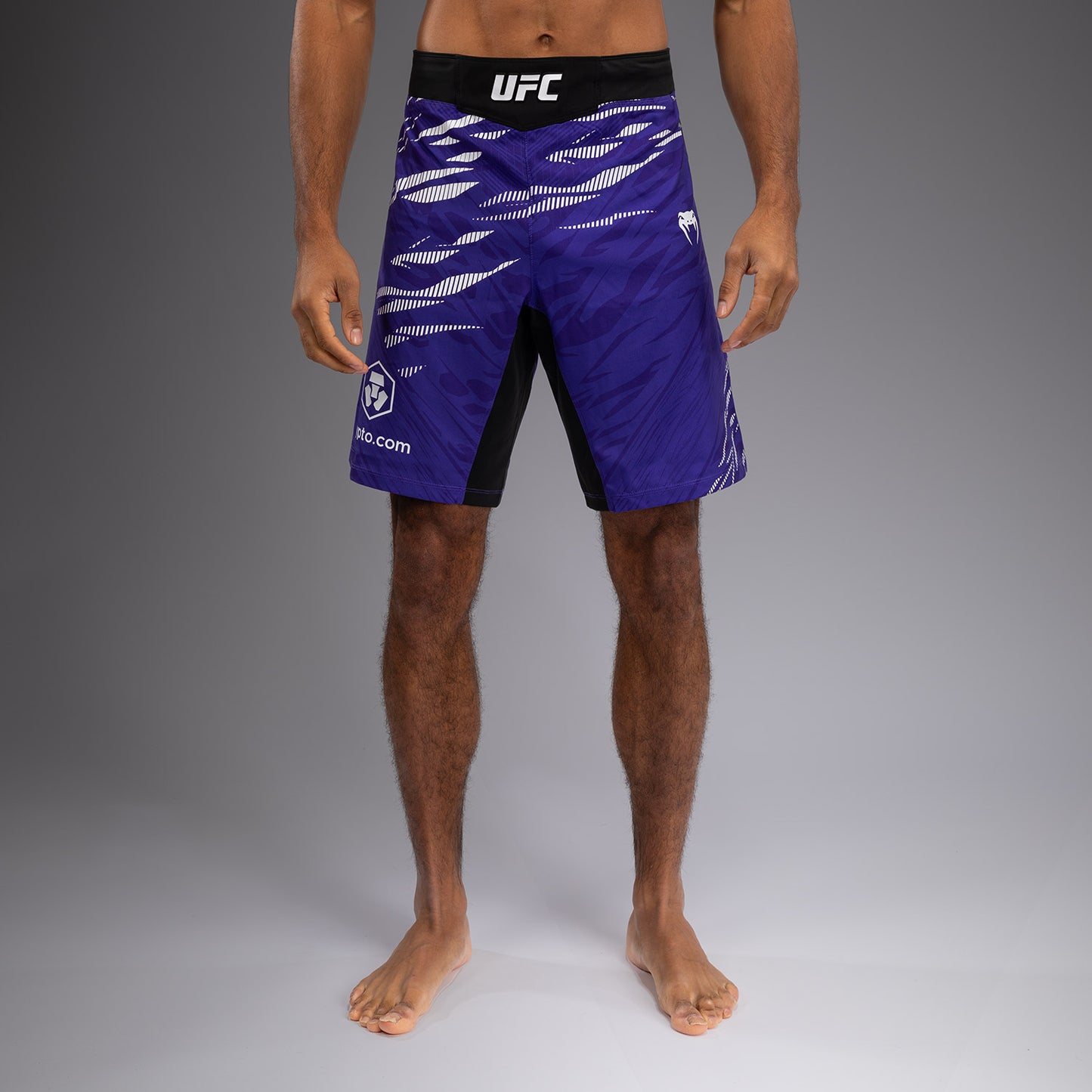 UFC Fusion by Venum Authentic Fight Night Fight Shorts voor Heren - Lange pasvorm - Paars