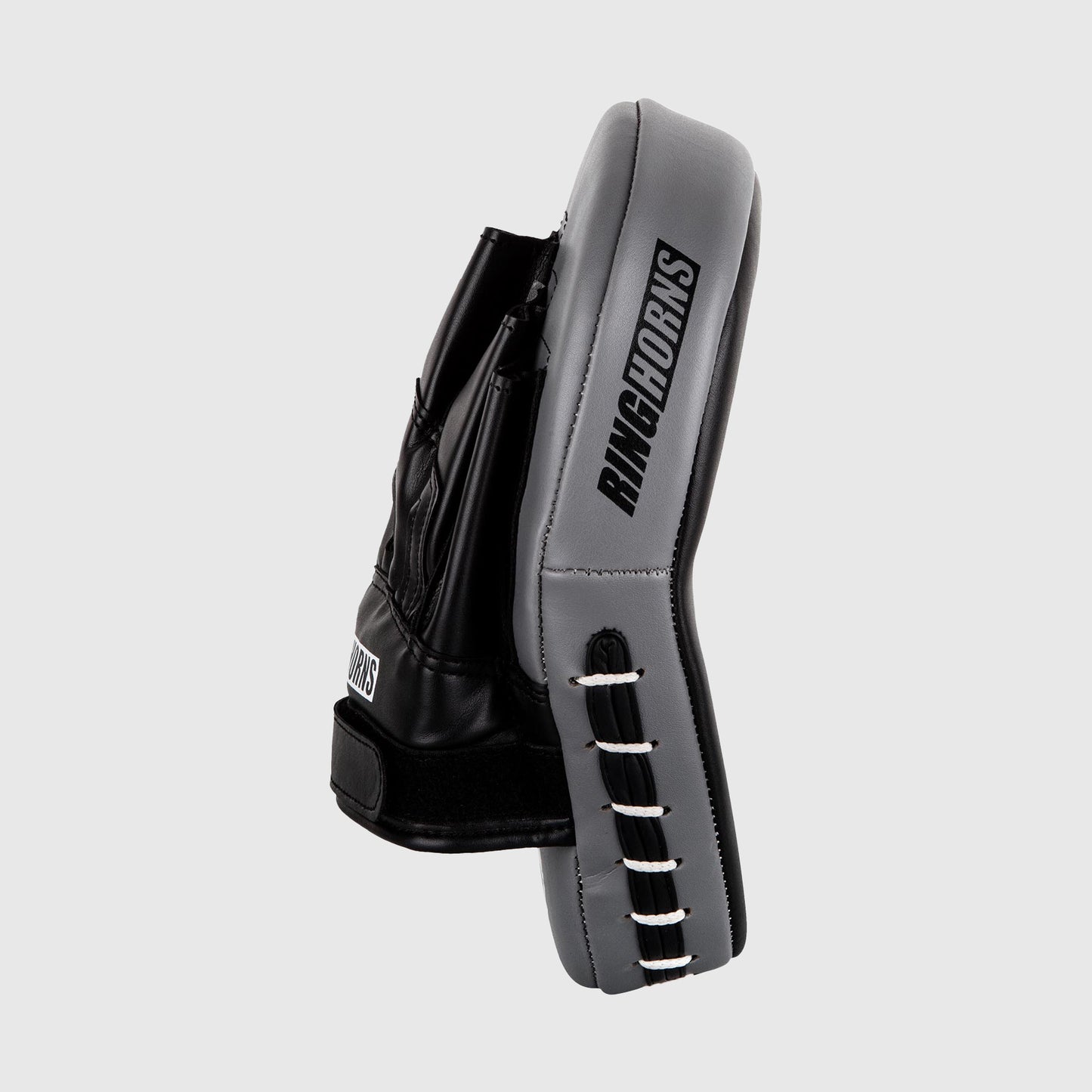 Ringhorns Charger by Venum Focus Mitts - Zwart