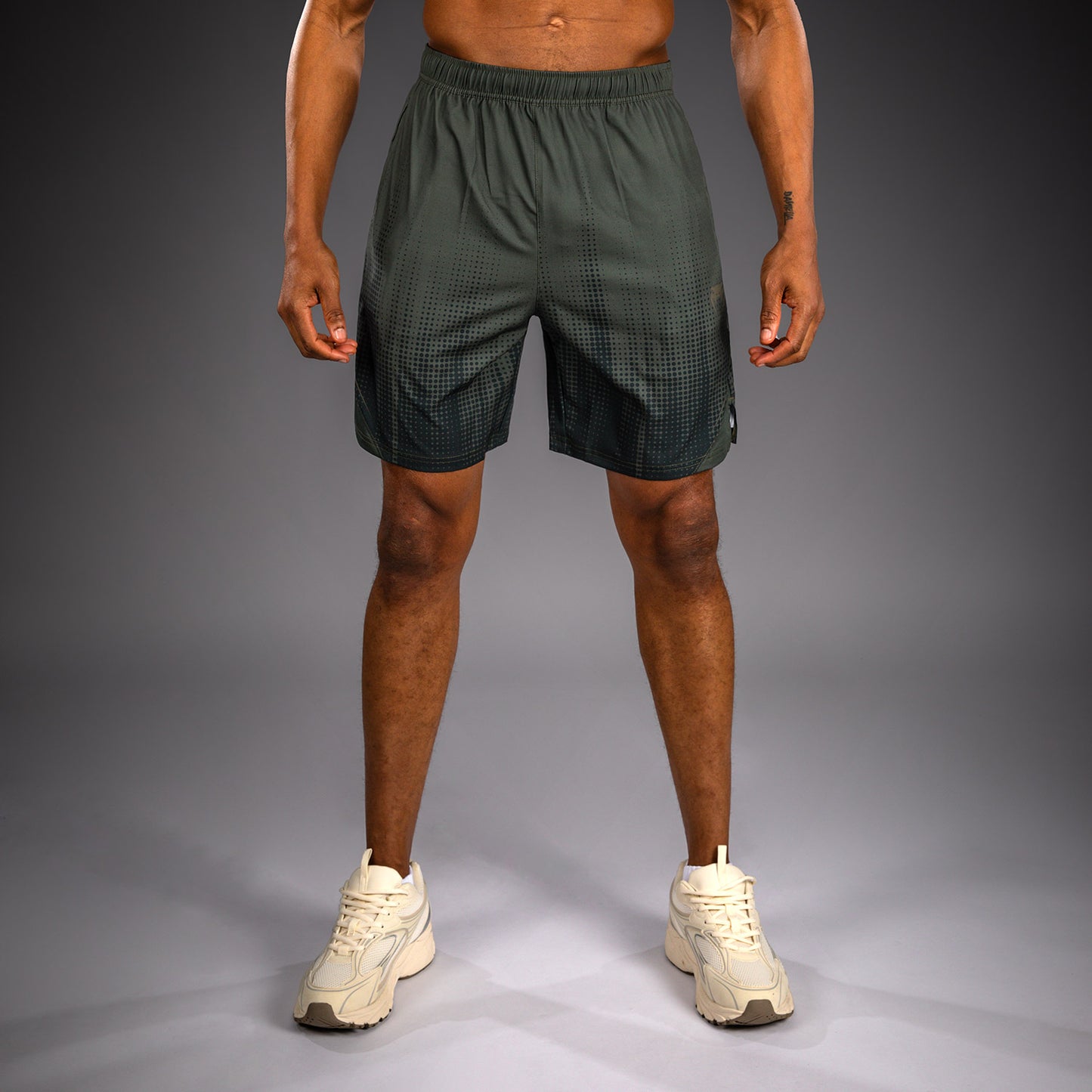 Venum Stealth Trainingshorts – Kaki/Donkergroen