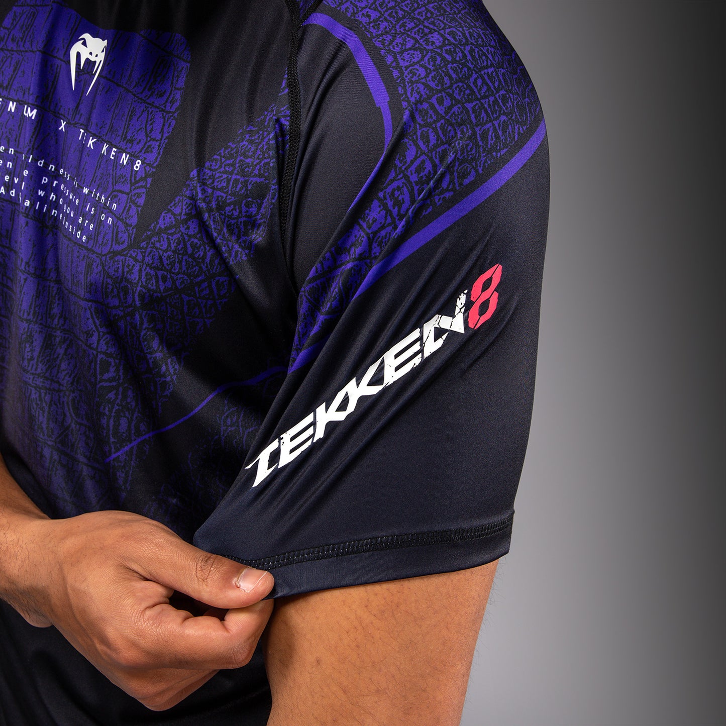 Venum x TEKKEN 8 Dry Tech T-shirt - Kazuya - Zwart/Paars