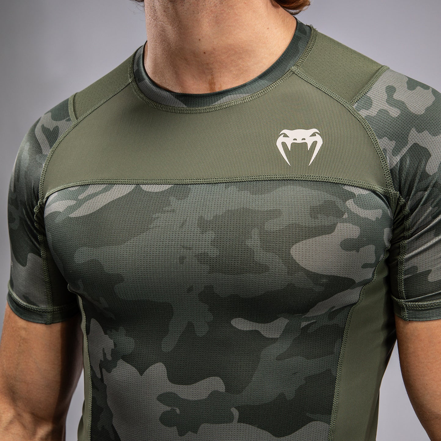 Venum G-Fit Air Korte Mouw Rashguard Heren - Legergroen