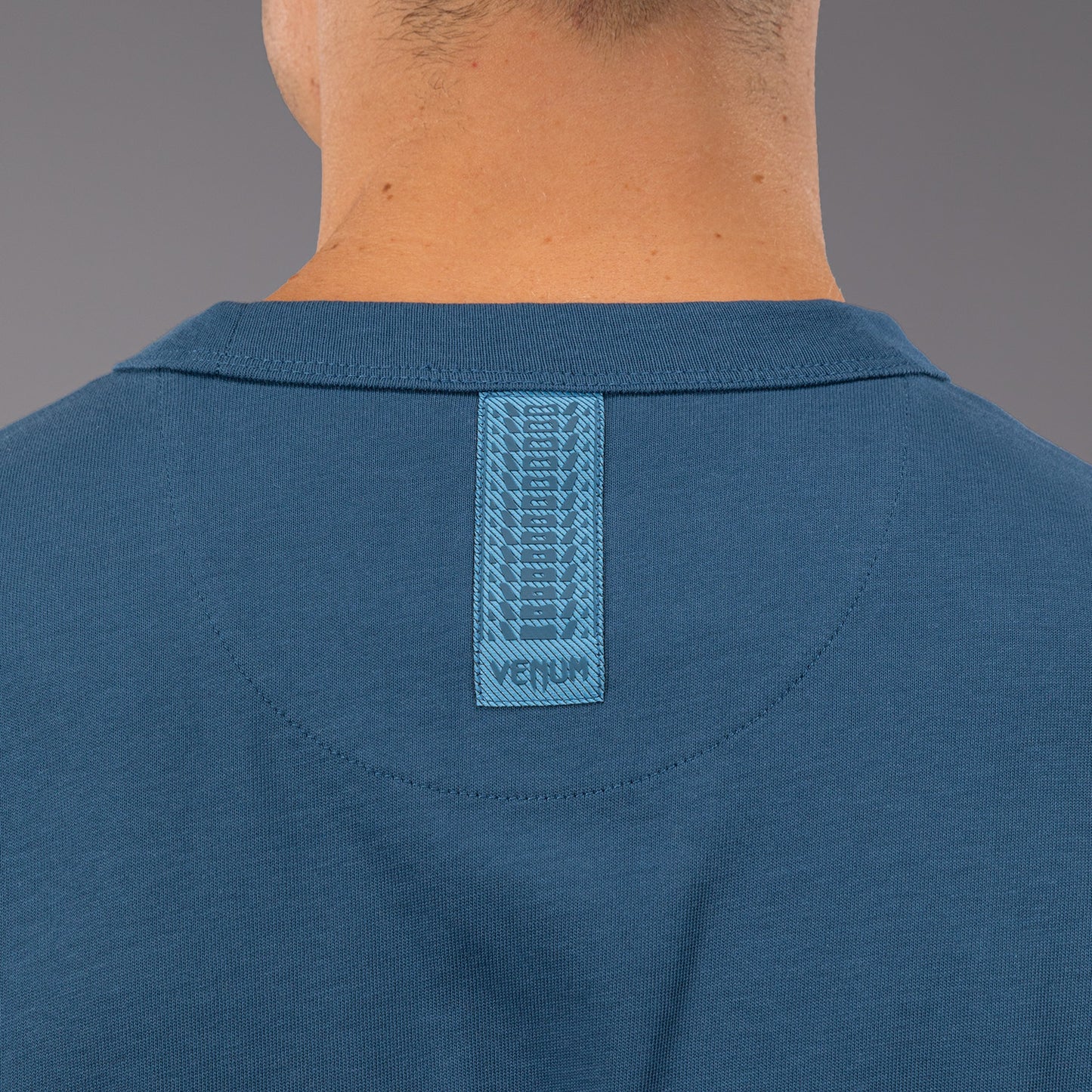 Venum Silent Power T-Shirt - Pauwblauw