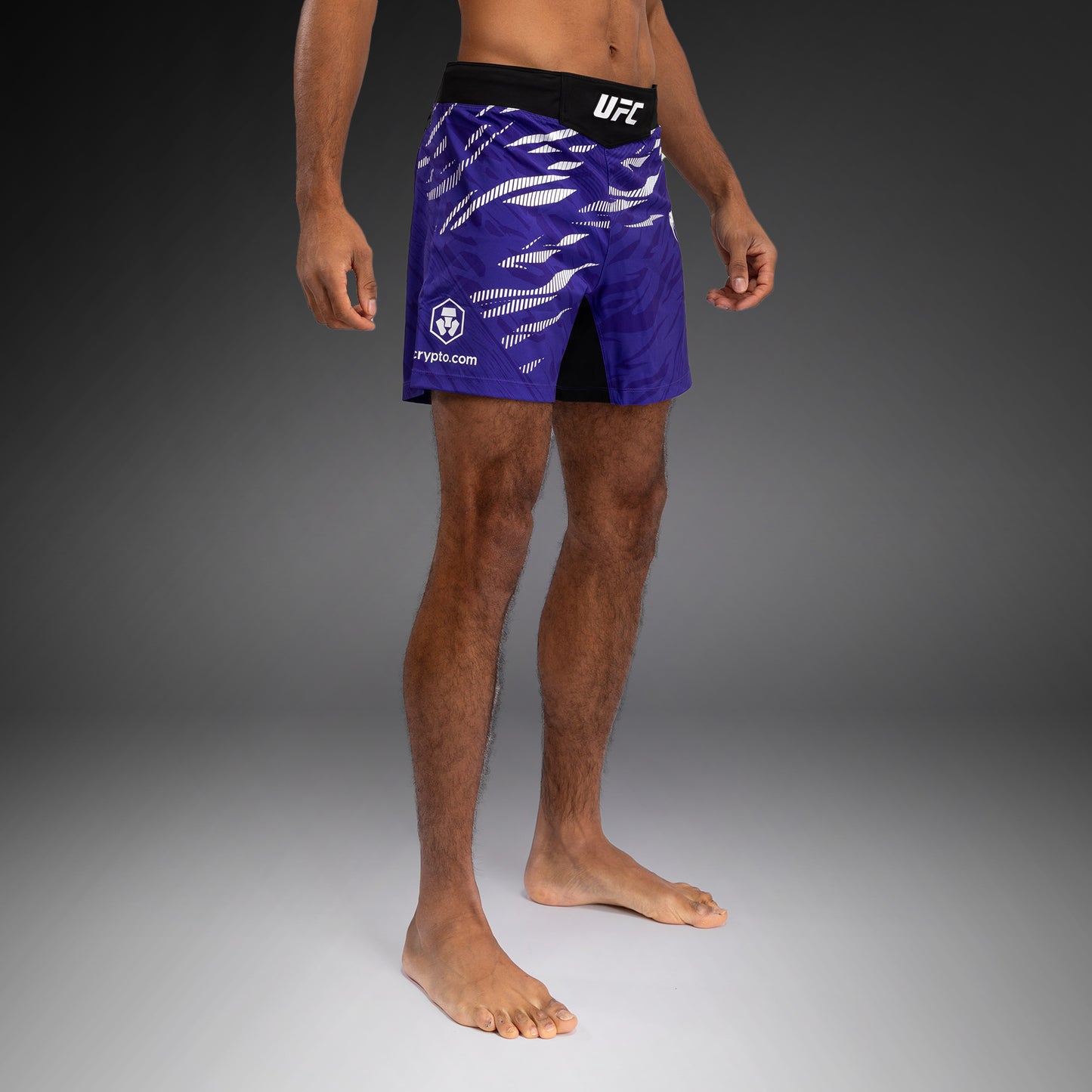 UFC Fusion by Venum Authentic Fight Night Fight Shorts voor Heren - Kort Fit - Paars