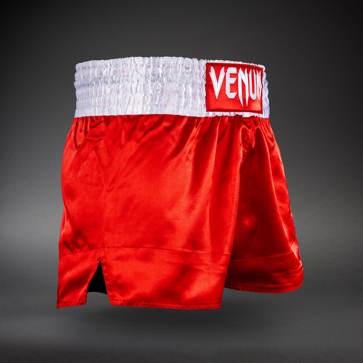 Venum Classic Muay Thai Shorts – Rood