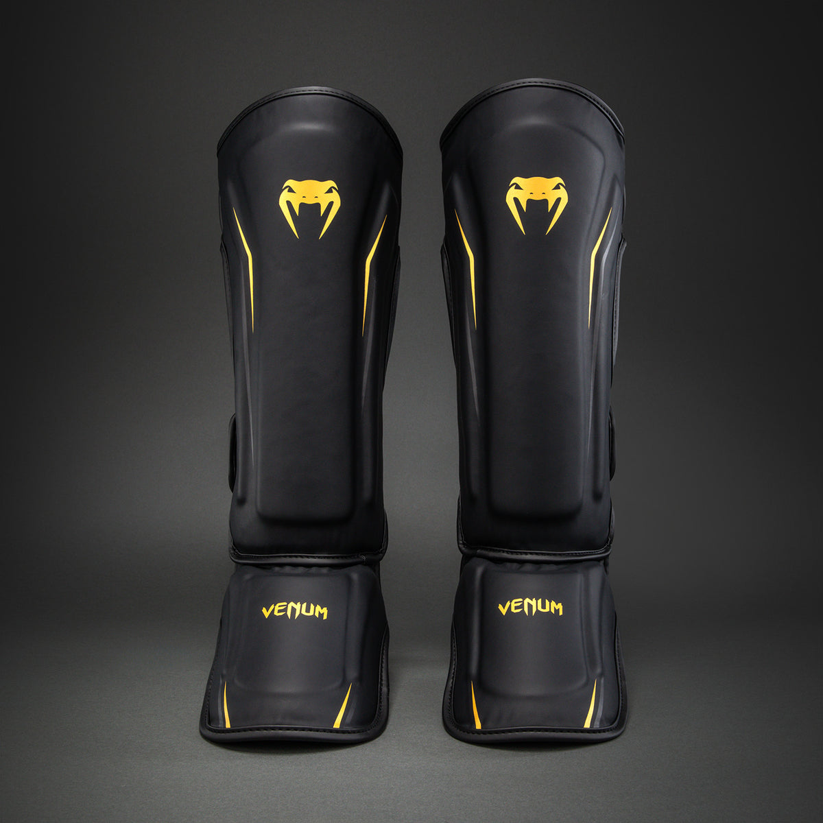 Venum G-Core Scheenbeschermers - Zwart/Goud