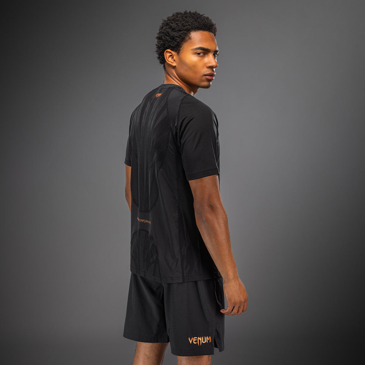 Venum G-Fit Revolution Dry Tech T-shirt - Zwart/Koper