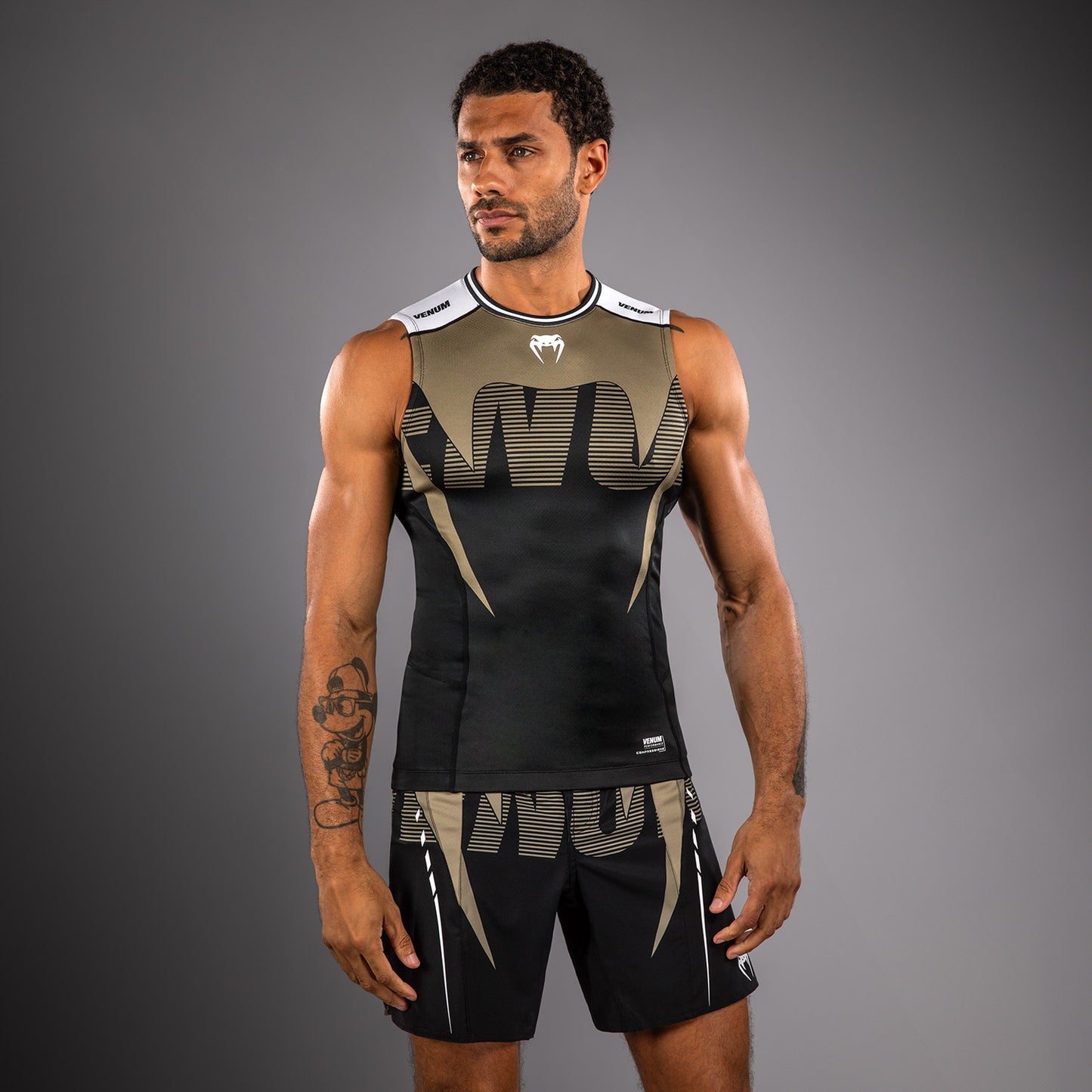 Venum Adrenaline Mouwloze Rashguards – Zwart/Zand