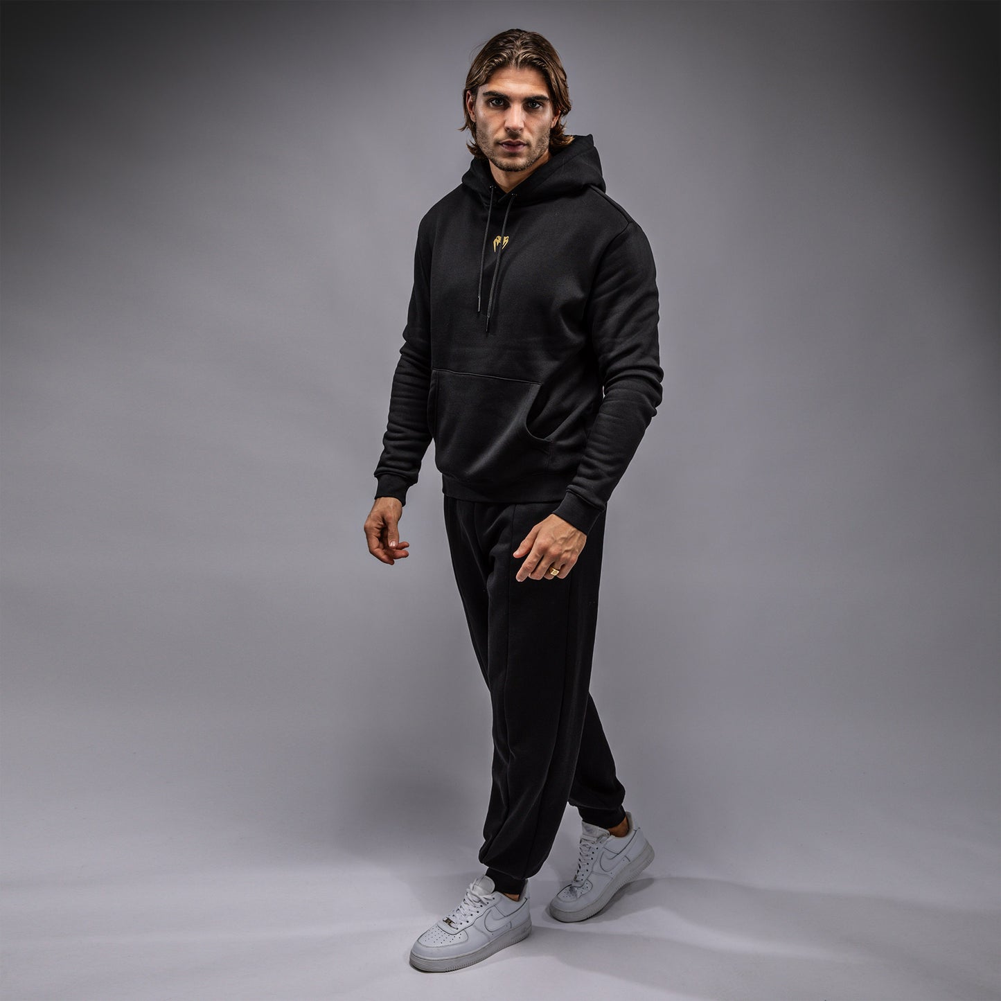 Venum x TEKKEN 8 - Marshall Law Hoodie - Zwart/Rood/Goud
