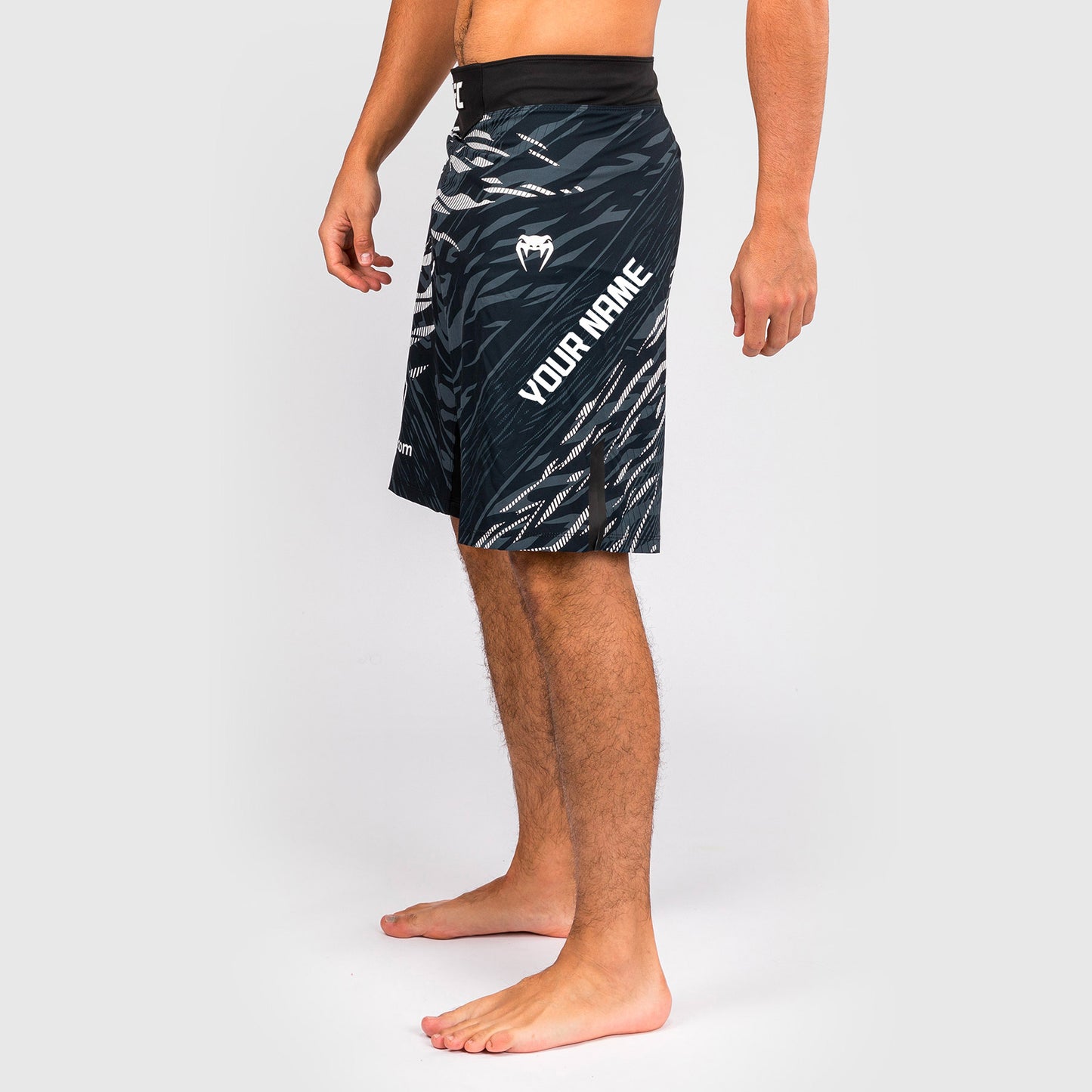 UFC Fusion by Venum Personalized Authentic Fight Night Fight Shorts voor Heren - Lang Fit - Zwart