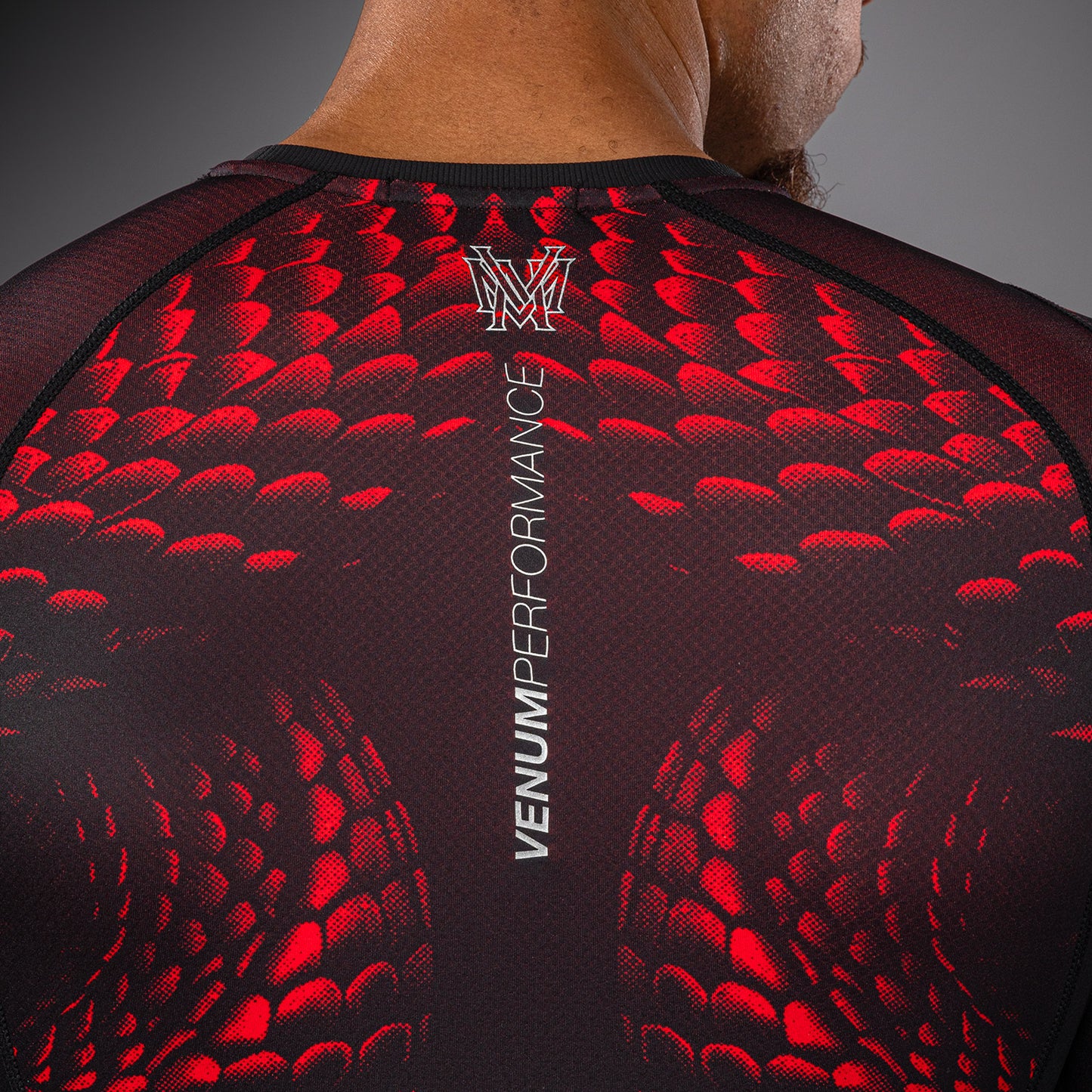 Venum Matupa Rashguard met lange mouwen - Zwart/Rood/Zilver