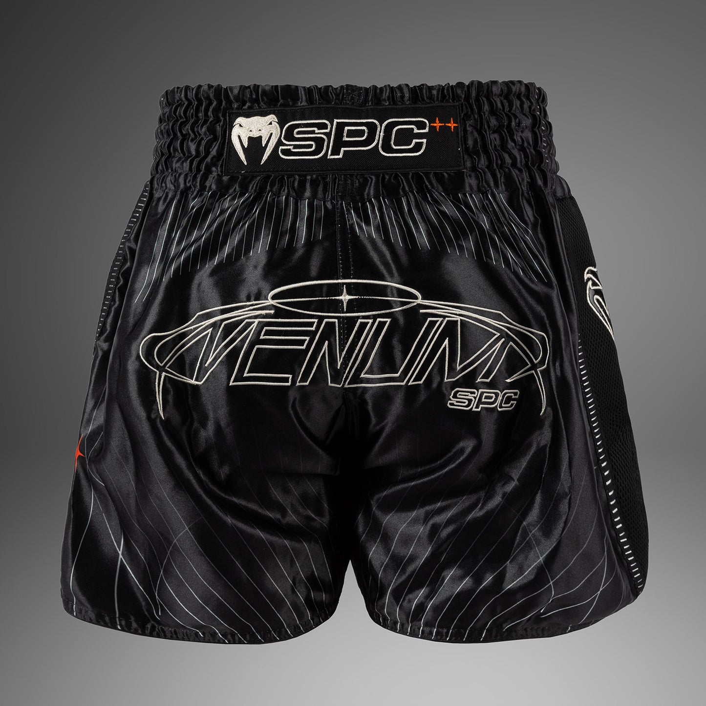 Venum Eclipse Muay Thai Shorts – Zwart/Ivoor