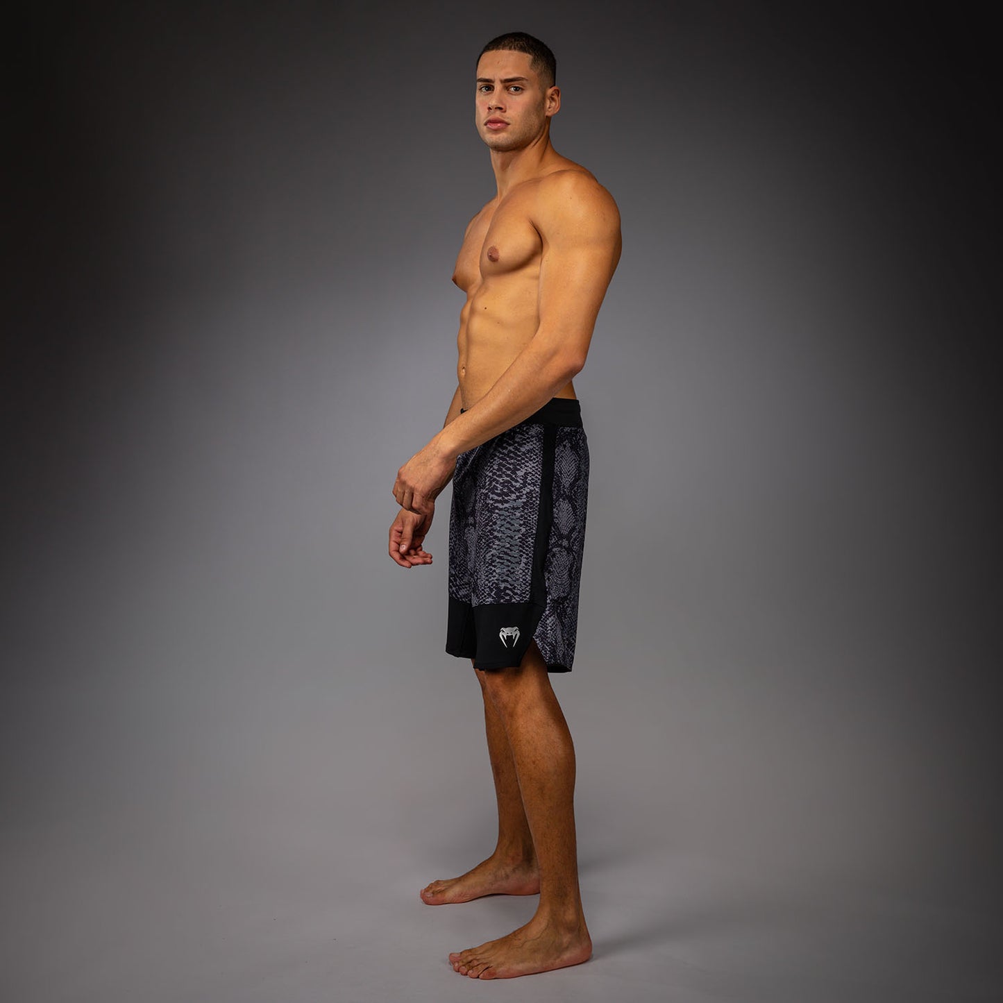 Venum G-Fit Scales Fightshorts – Zwart/Antracietgrijs