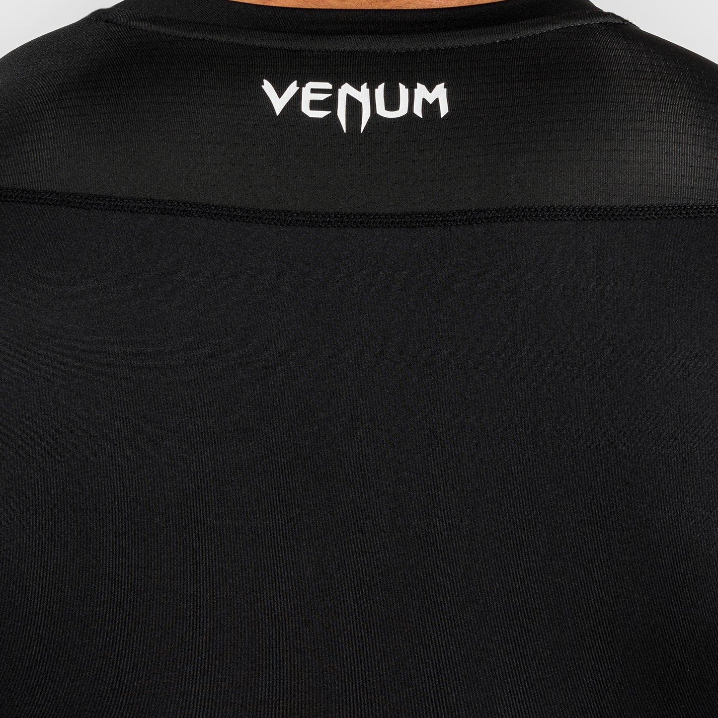 Venum Attack Heren Korte Mouw Rashguard - Zwart/Grijs