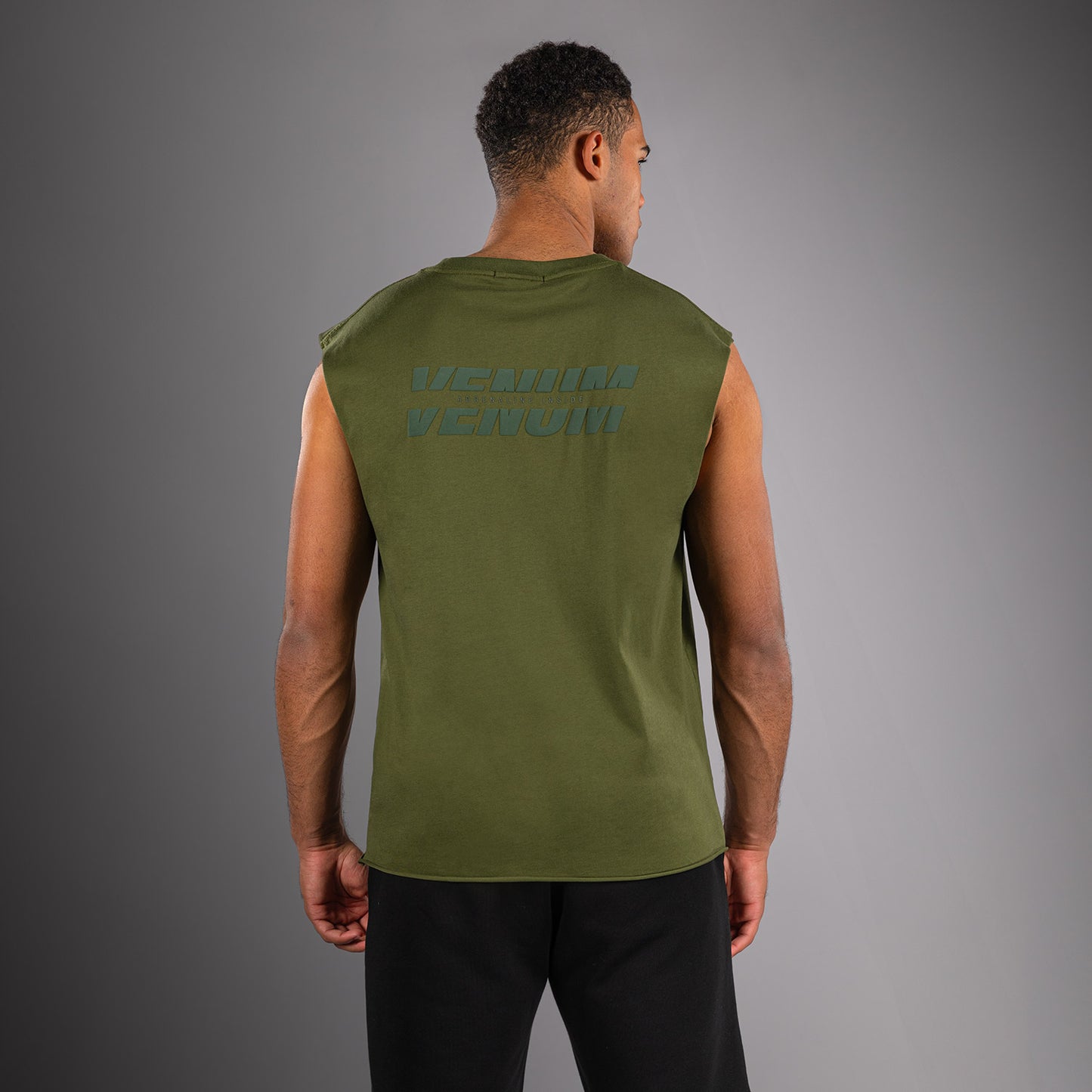 Venum Divide Mouwloos T-shirt - Militair Groen