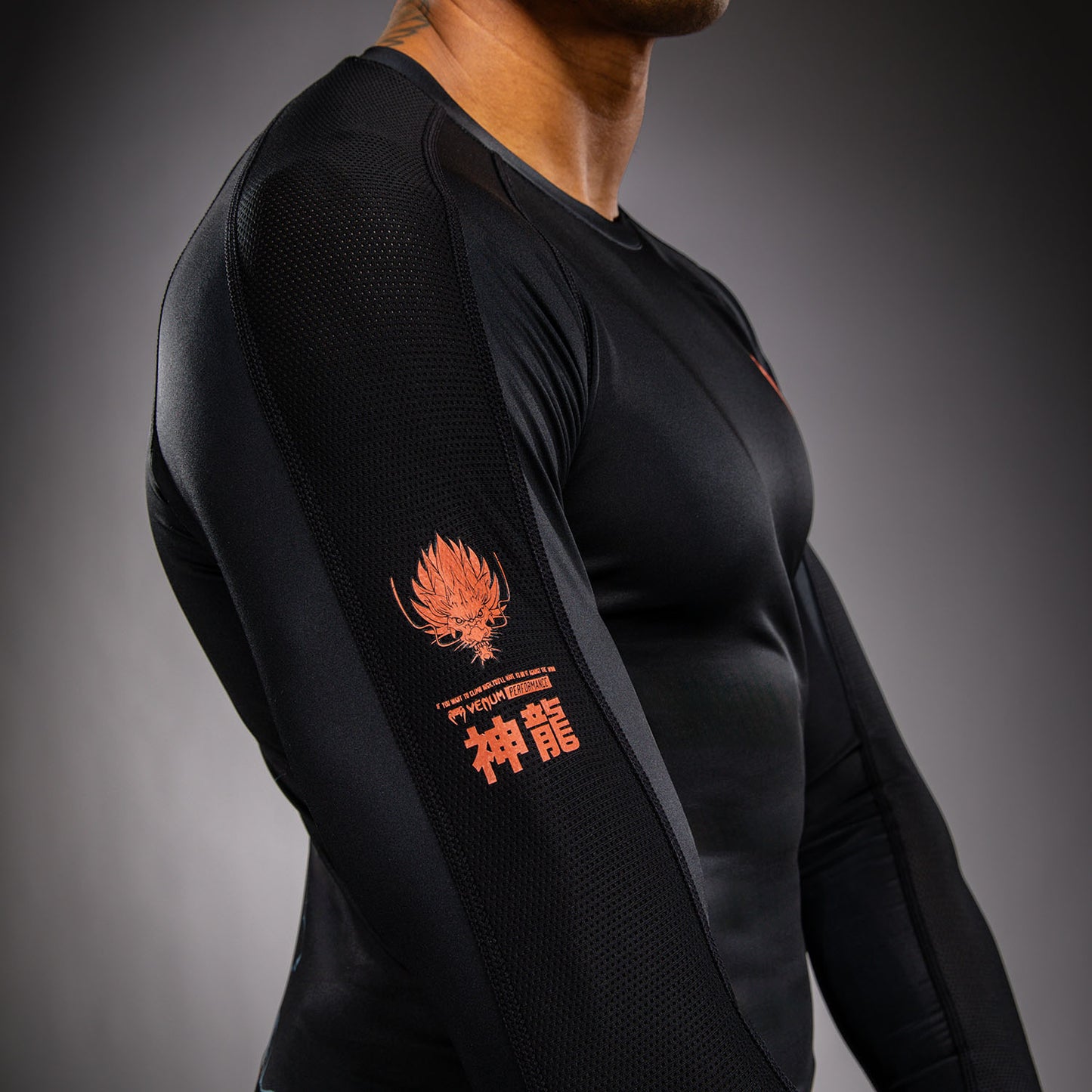 Venum Thunder Dragon Rashguard met lange mouwen – Zwart/Grijs/Koper