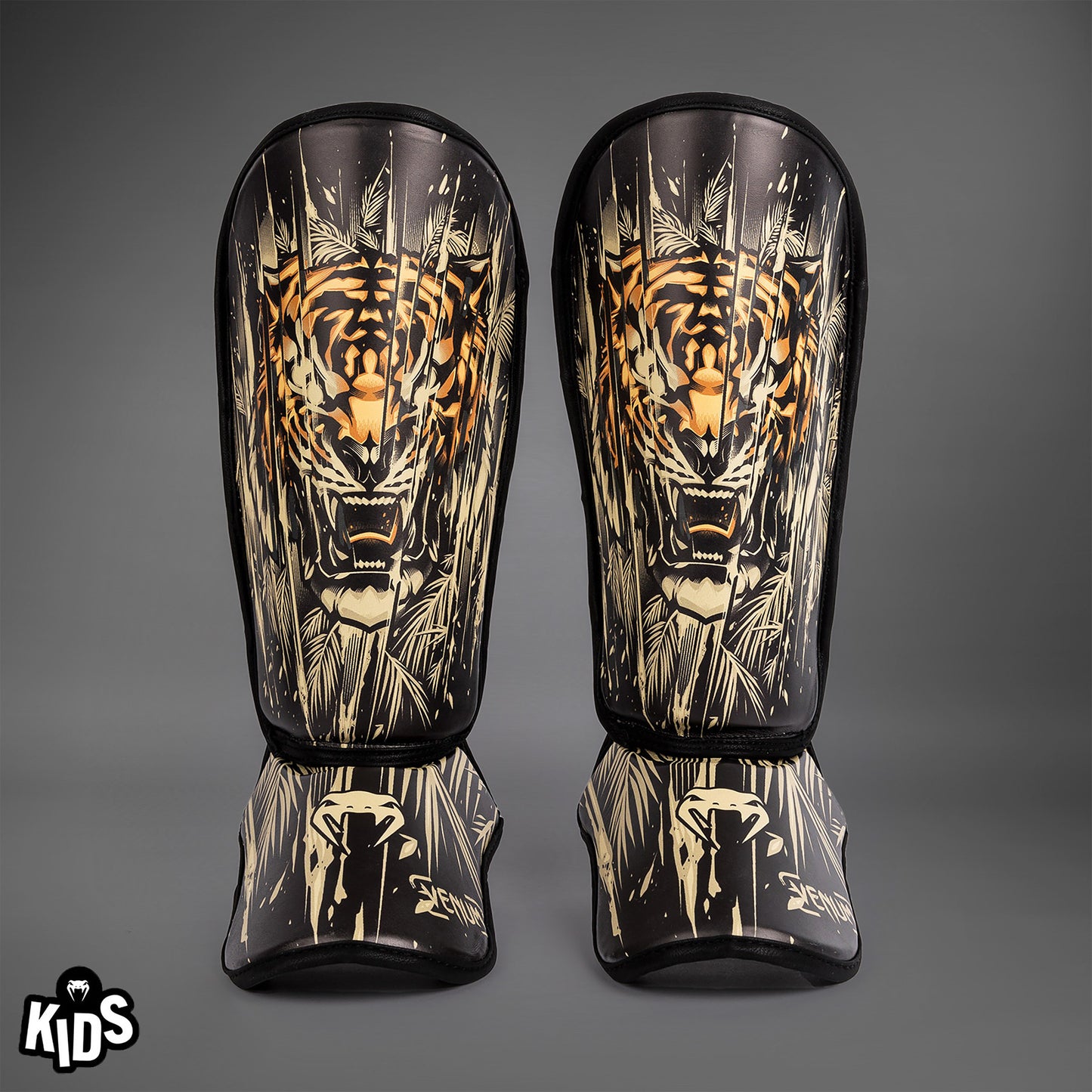Venum Tiger Kids Schenenschermers - Zwart / Neon Oranje