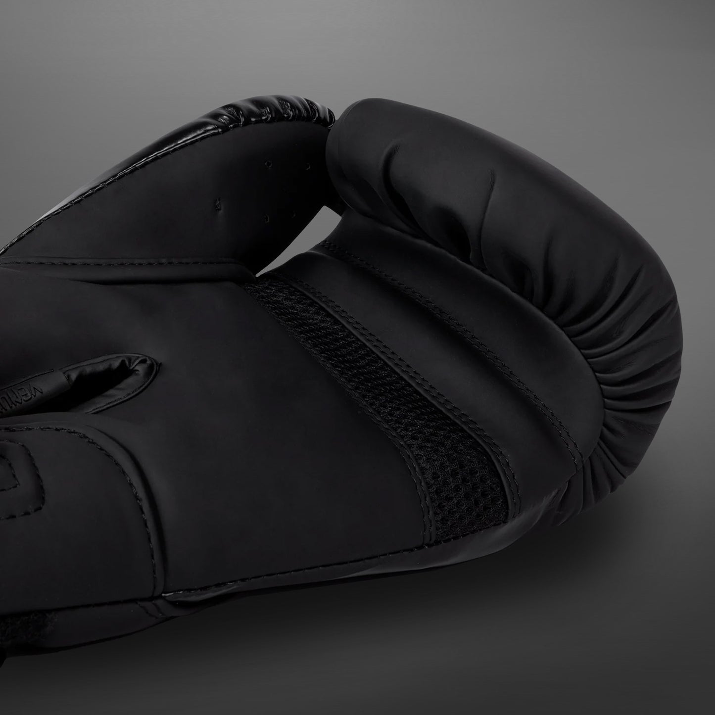 Venum Challenger 4.0 Bokshandschoenen - Zwart/Zwart