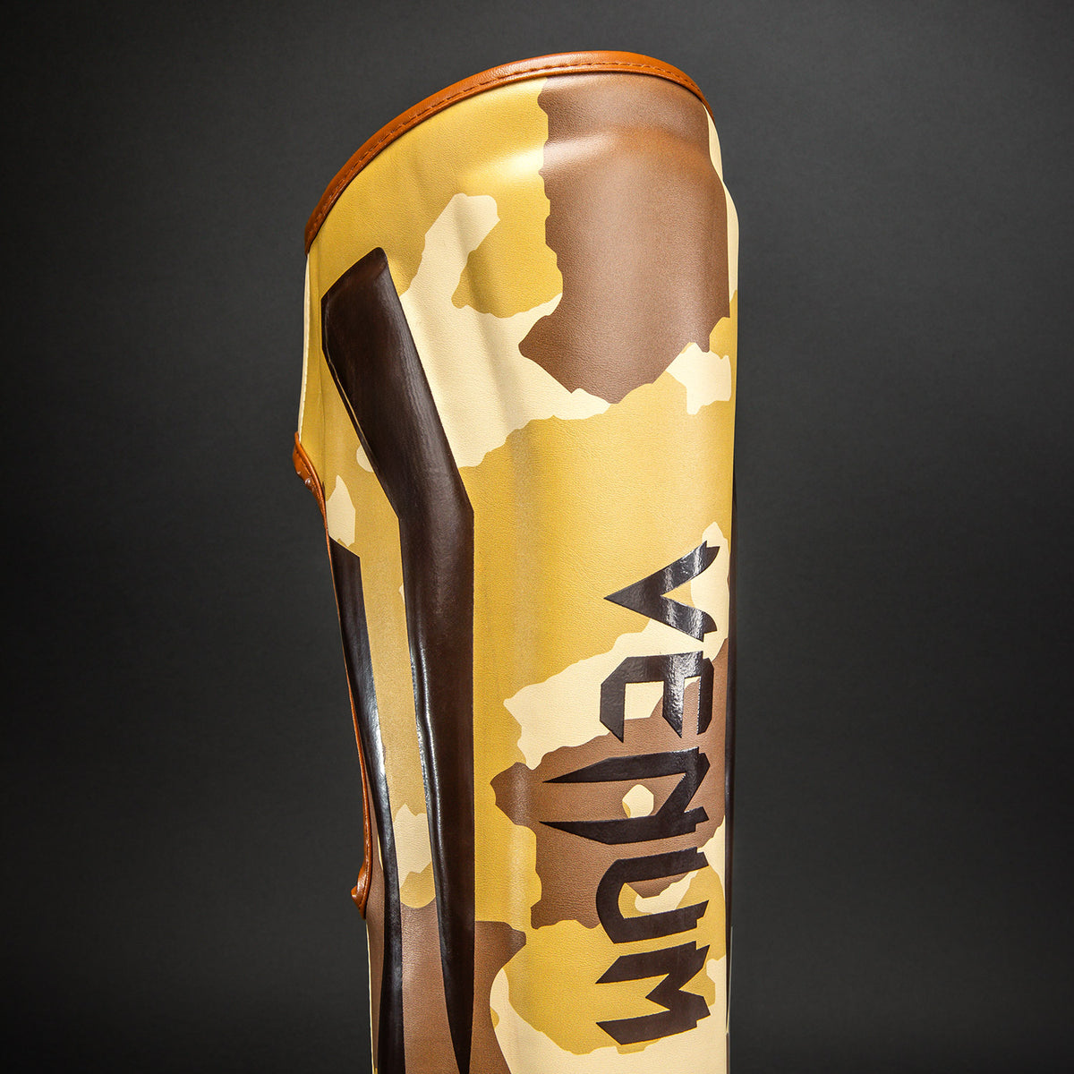 Venum Elite Scheenbeschermers - Lichtbeige/Bruin