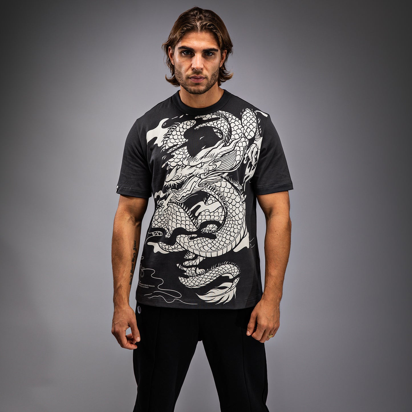 Venum Dragon's Flight Heren T-Shirt - Charcoal Grijs/Cream Wit