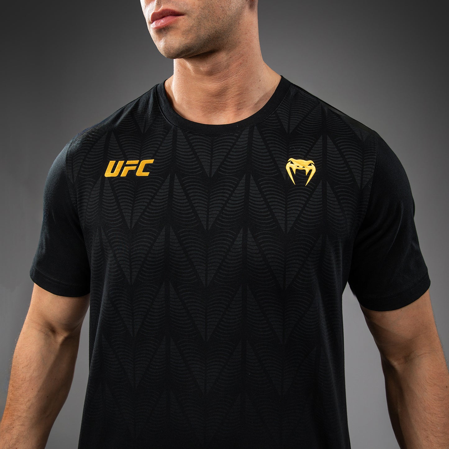 UFC Zenith by Venum Replica T-shirt Heren - Champion