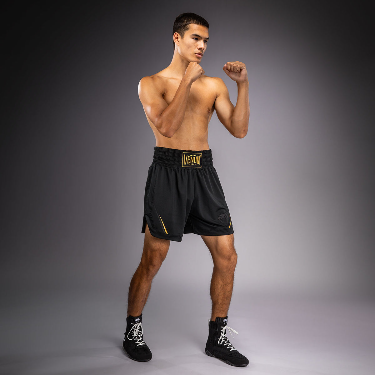 Venum G-Core Boksshort - Zwart/Goud