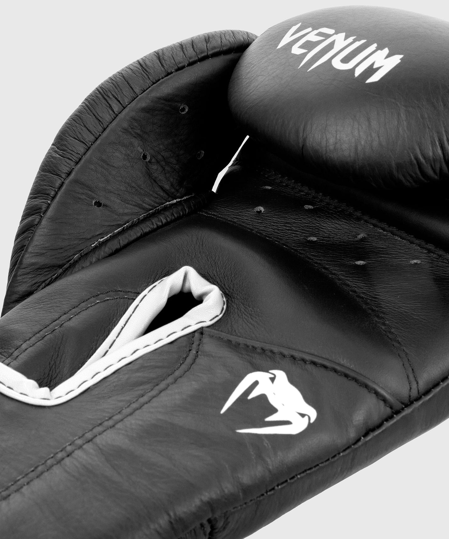 Venum Giant 2.0 Pro bokshandschoenen klittenband